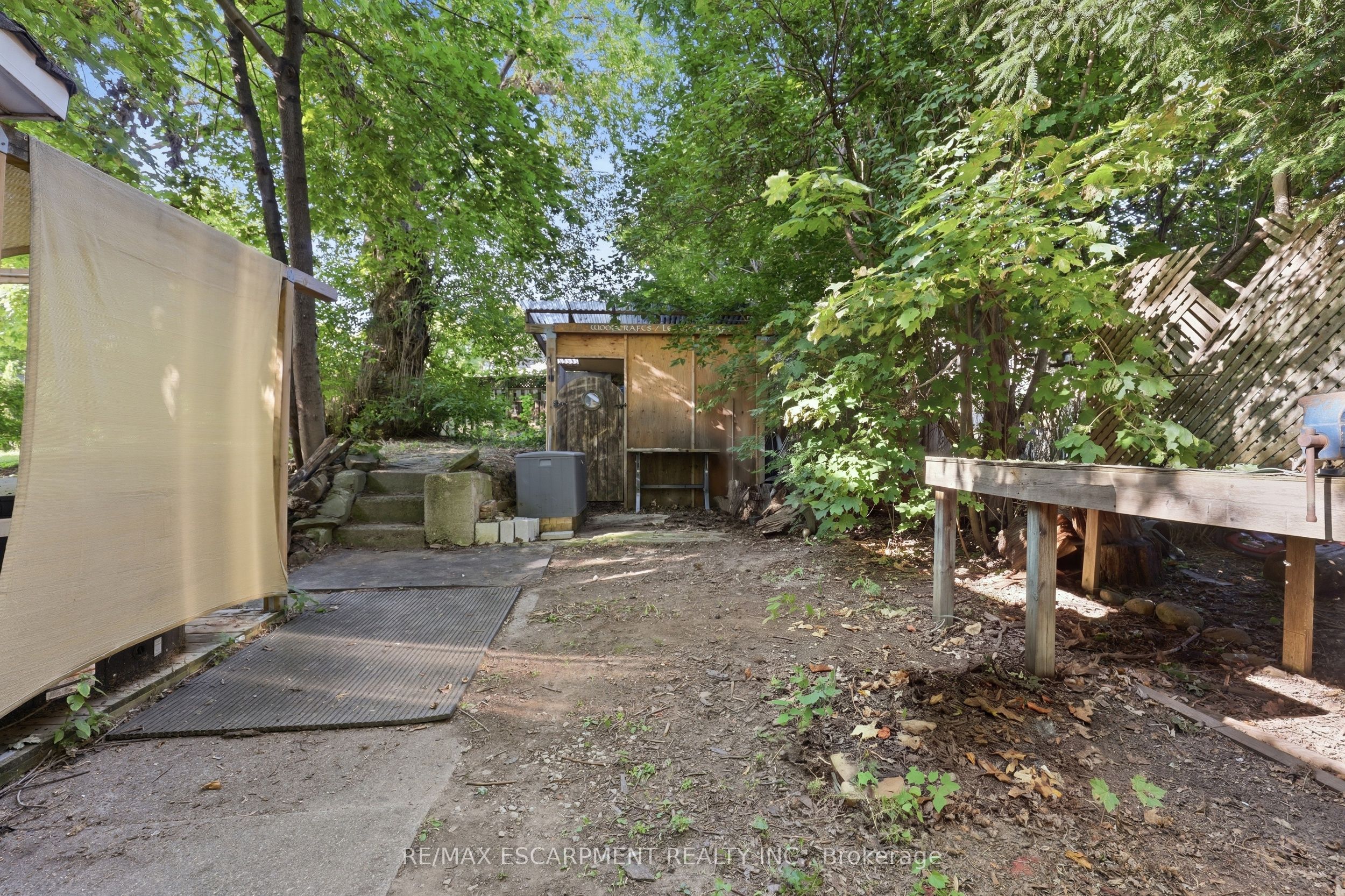 152 Commercial Street, Milton, ON L9T 2J2 photo 3