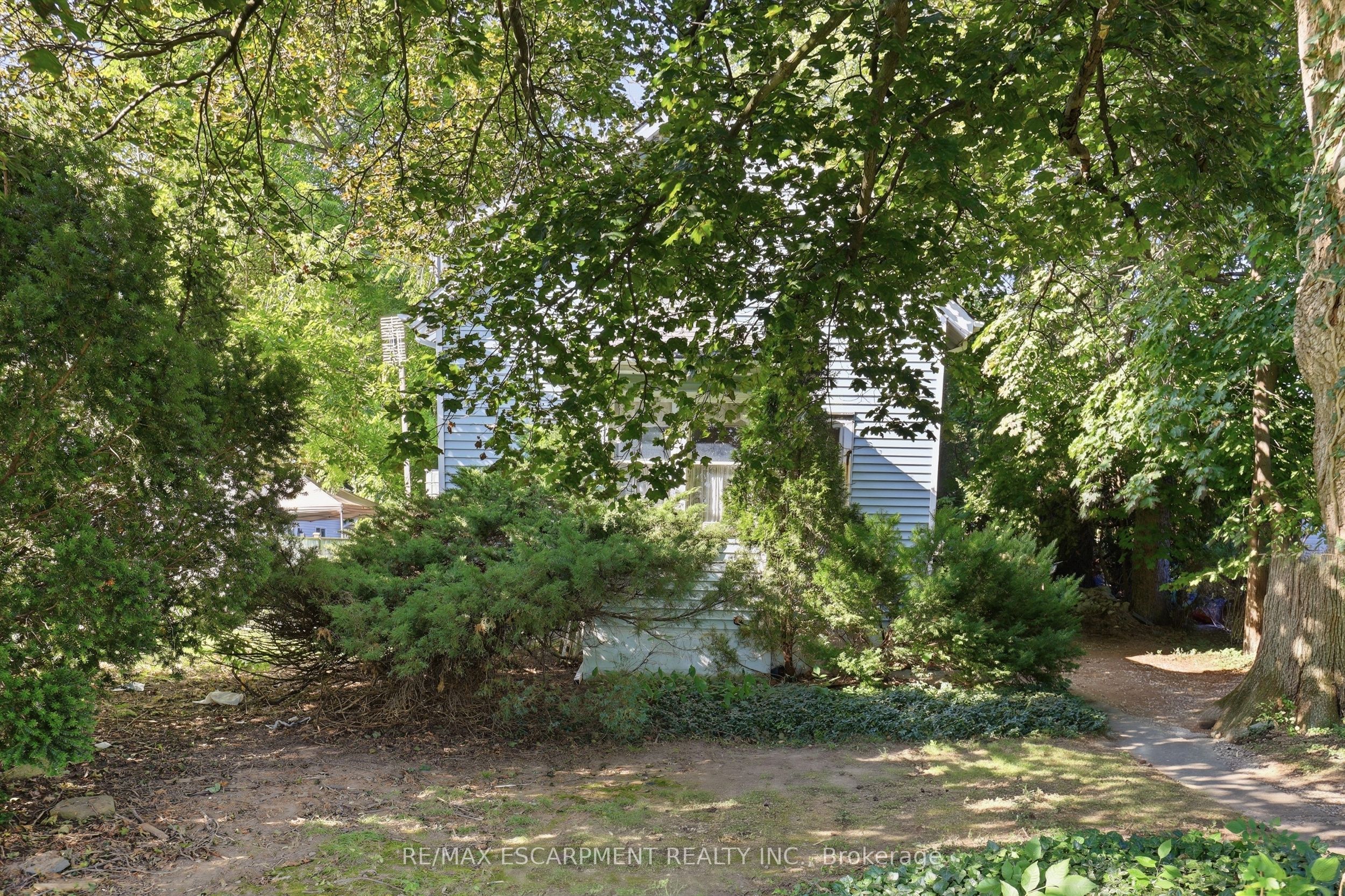 152 Commercial Street, Milton, ON L9T 2J2 photo 4