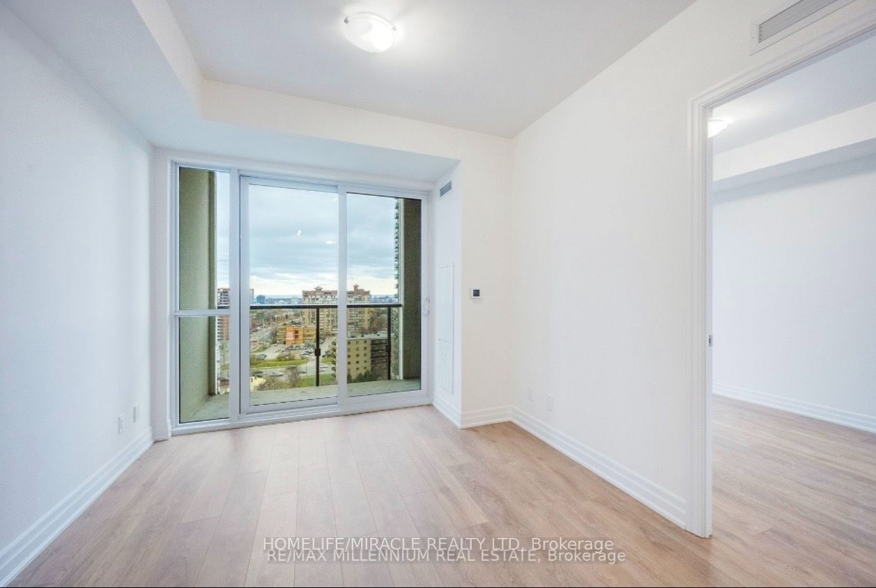 30 Elm Drive 1106, Mississauga, ON L5B 3Y7 photo 4