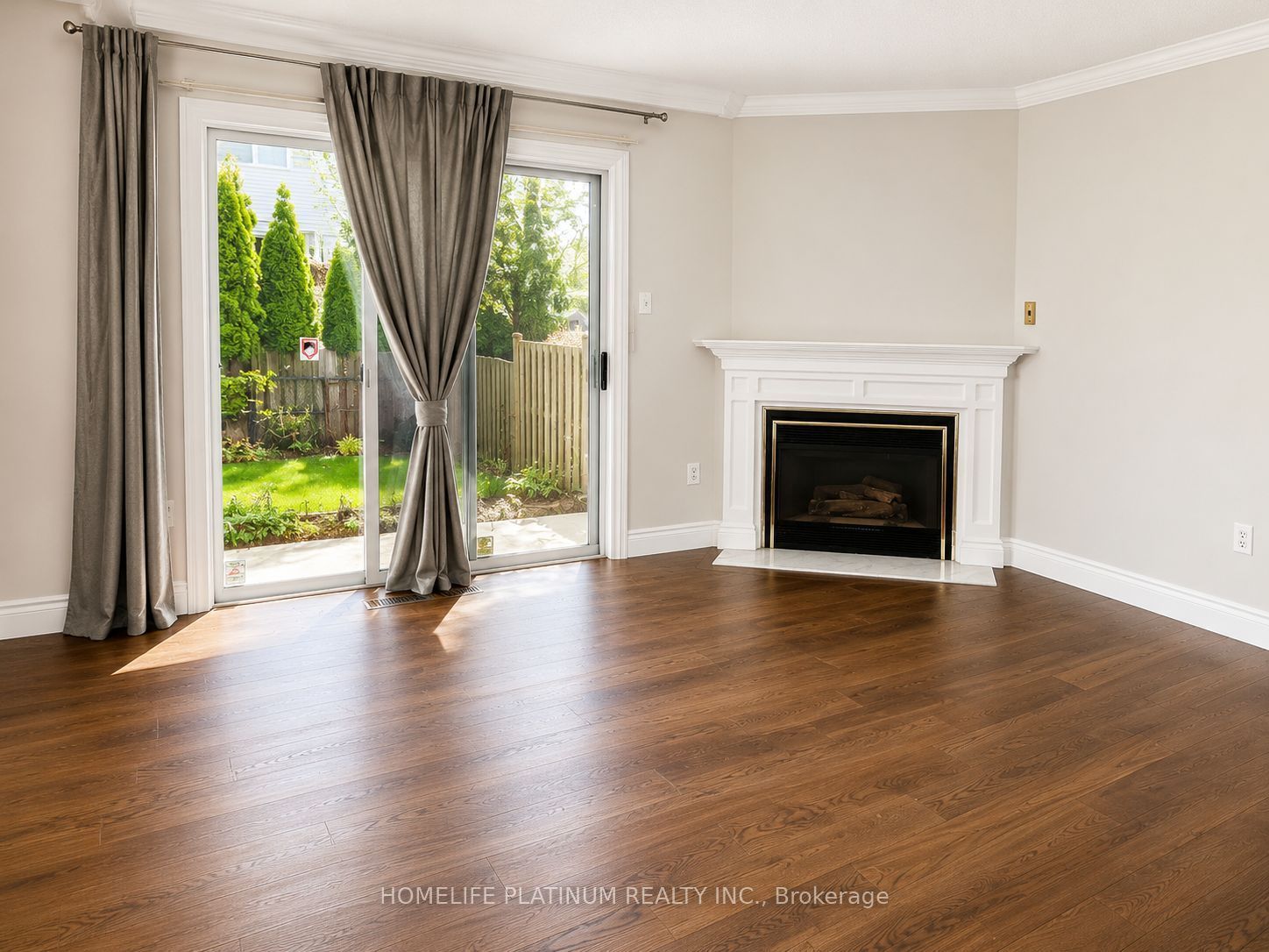 16 Langdale Crescent, Brampton, ON L6Y 4S2 photo 4