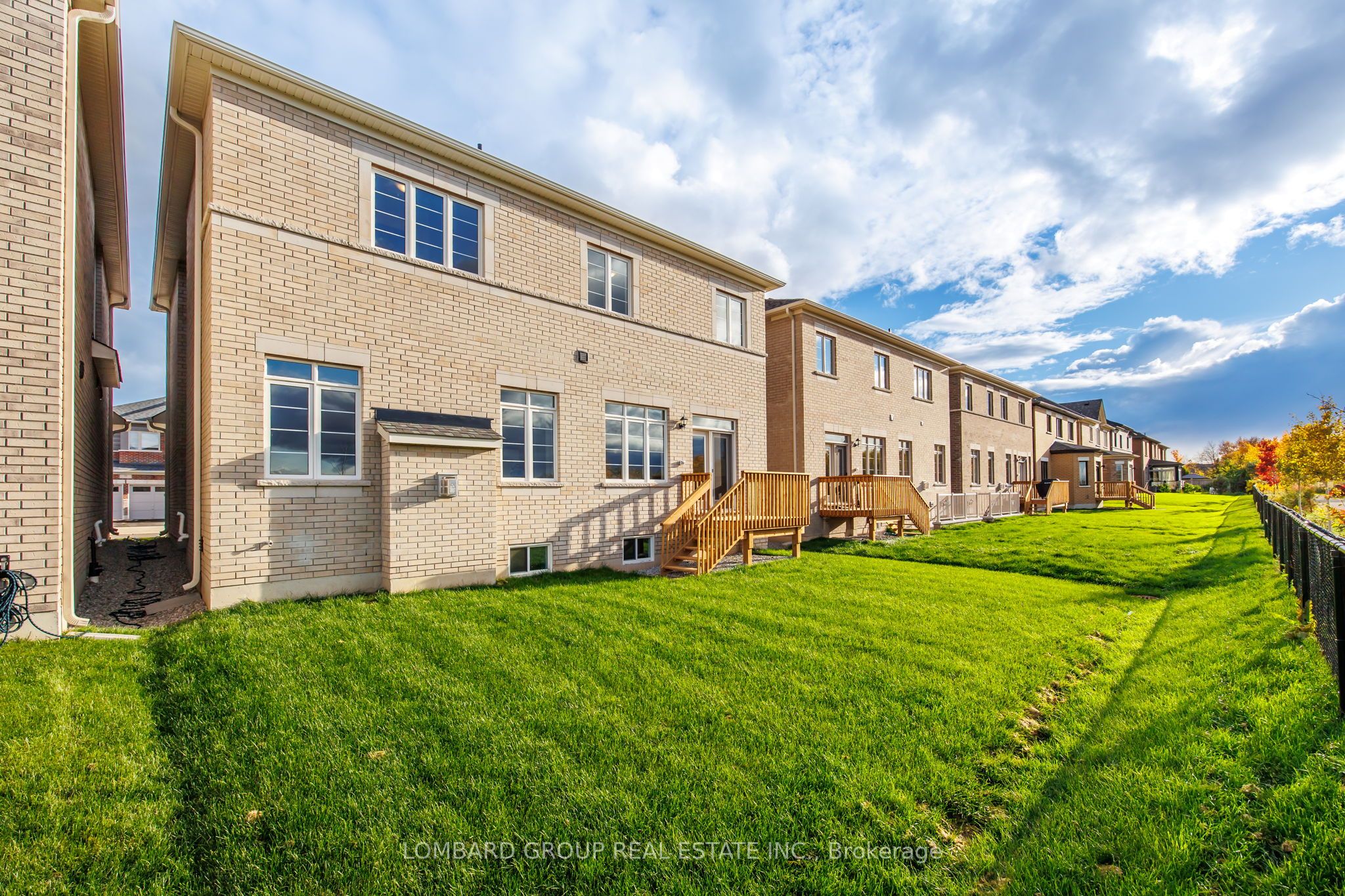 37 North Park Boulevard, Oakville, ON L6M 0W8 photo 4