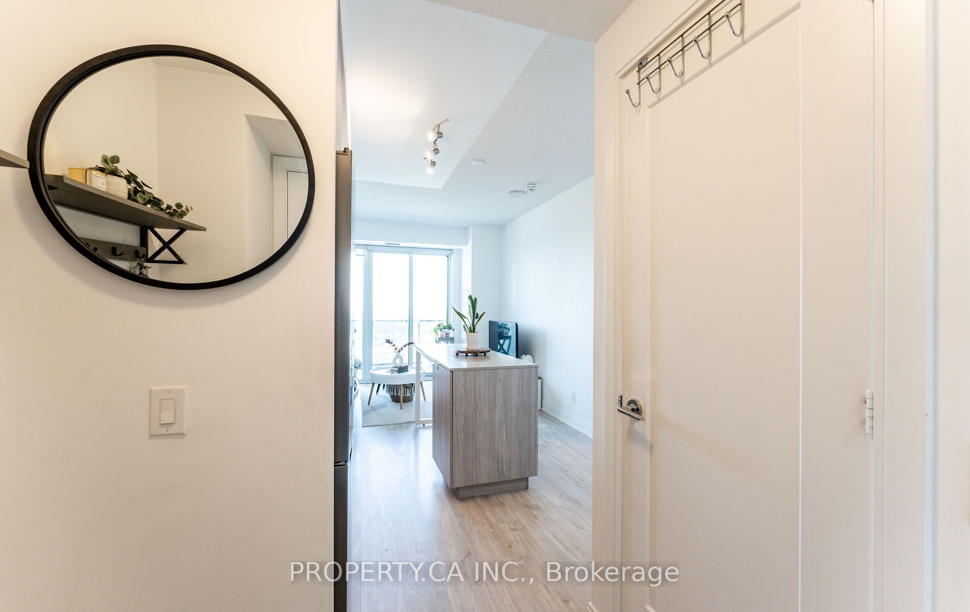 70 Annie Craig Drive 2709, Toronto, ON M8V 0C5 photo 5