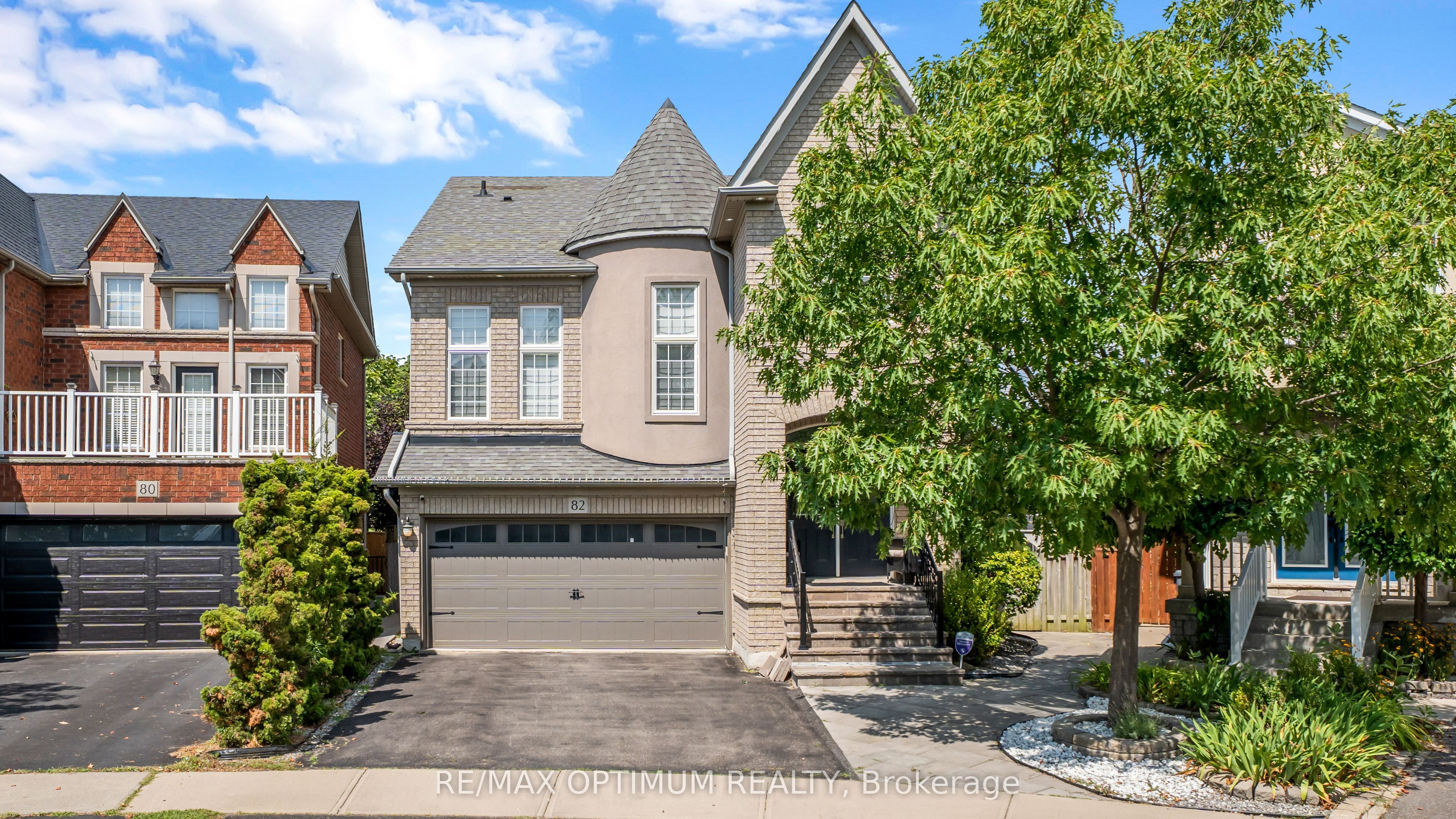82 Penbridge Circle, Brampton, ON L7A 2R1