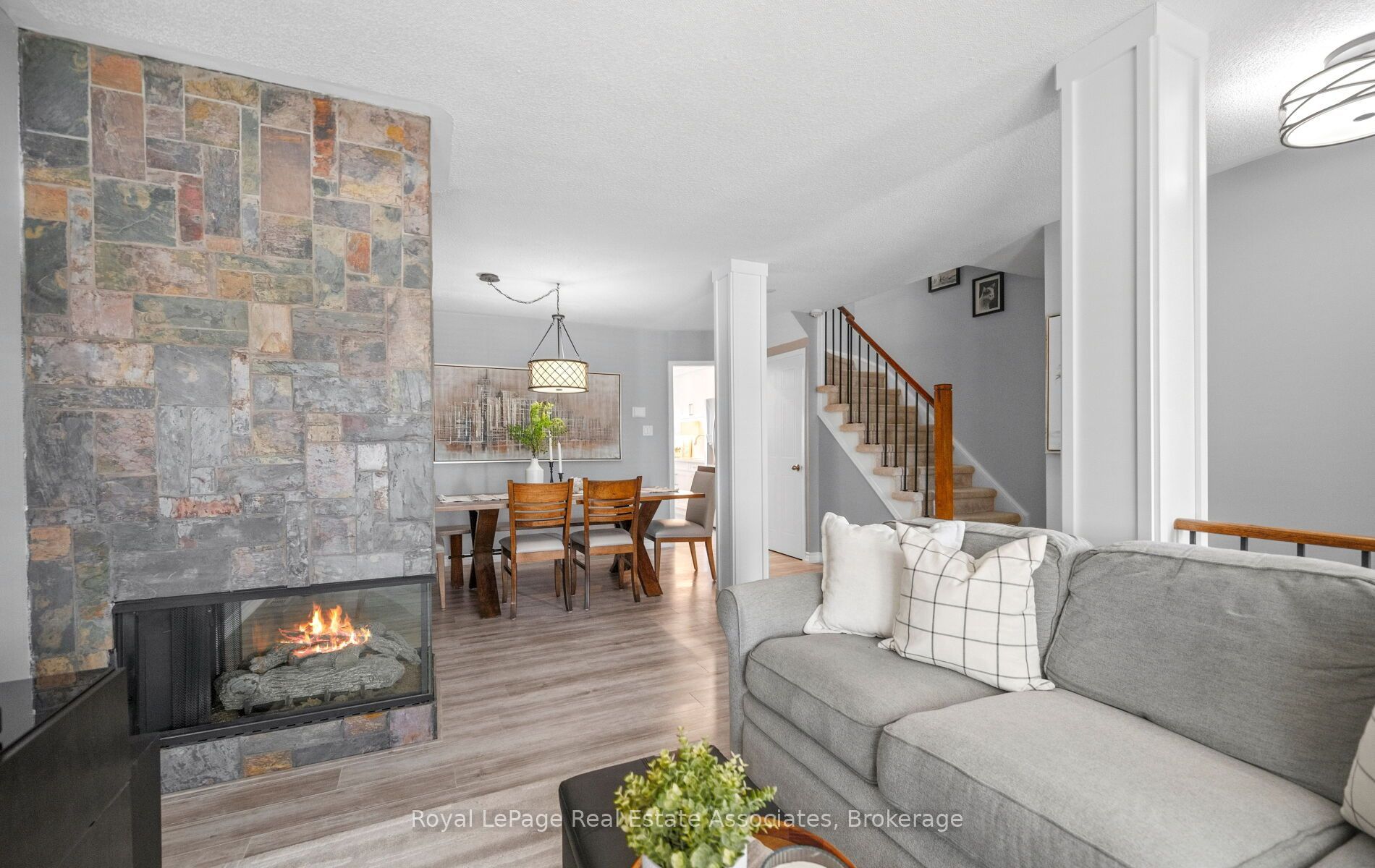 1485 Torrington Drive 19, Mississauga, ON L5V 1Y3 photo 4
