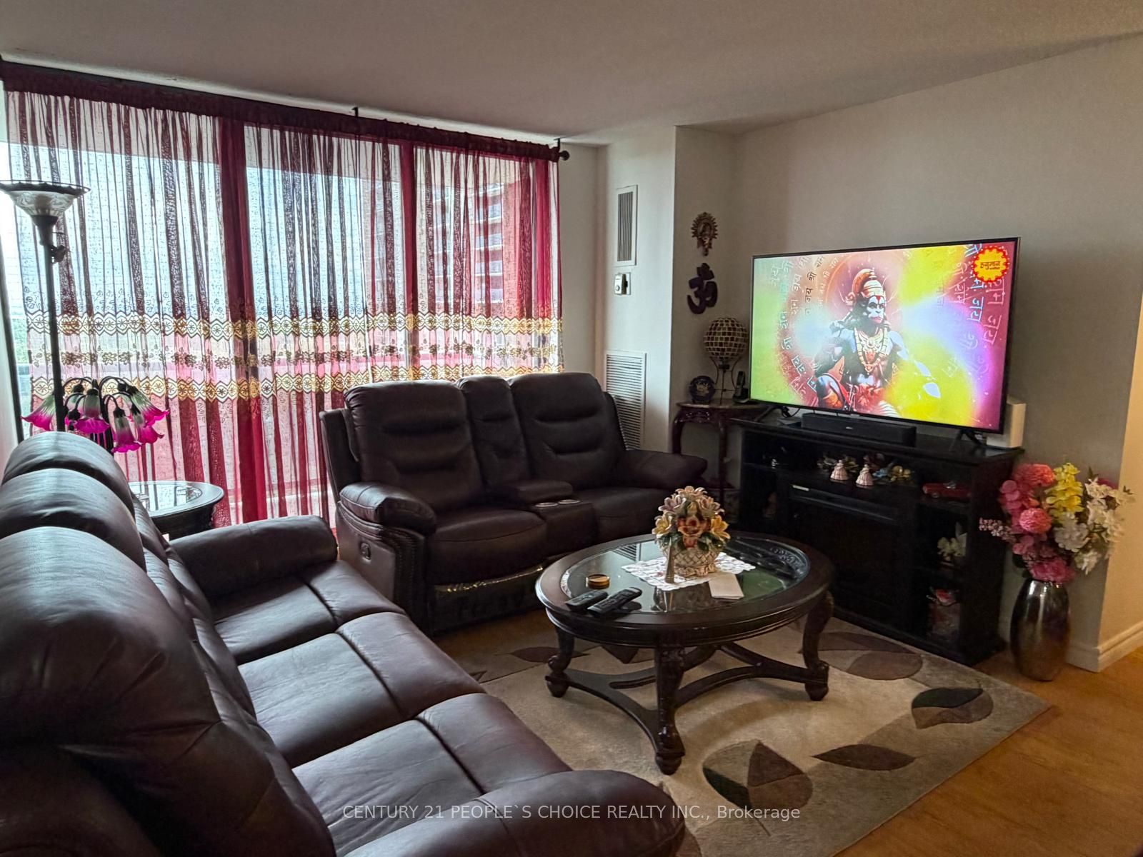 17 Knightsbridge Road 1205, Brampton, ON L6T 3X9 photo 3