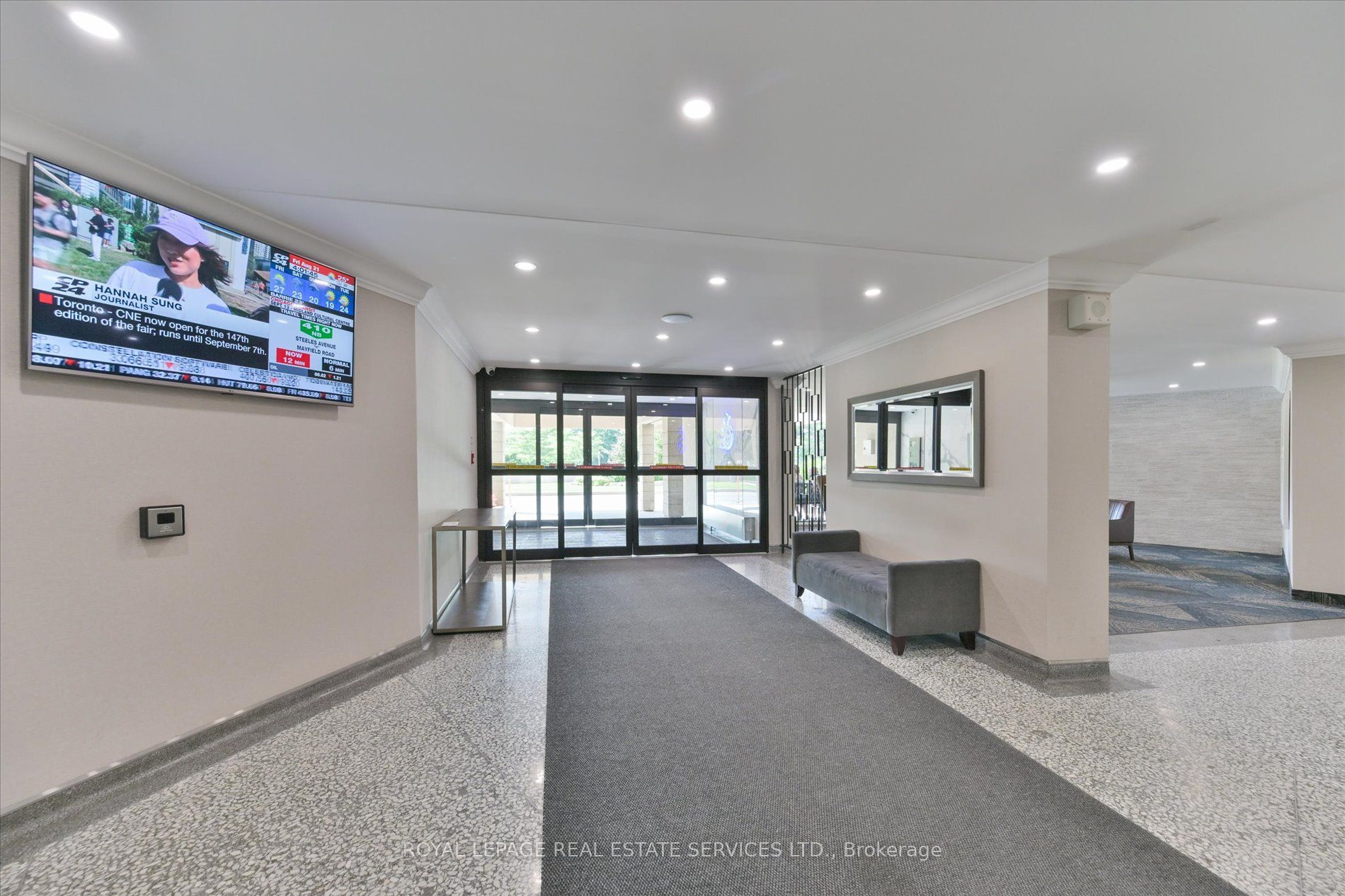 451 The West Mall 1518, Toronto, ON M9C 1G1 photo 4