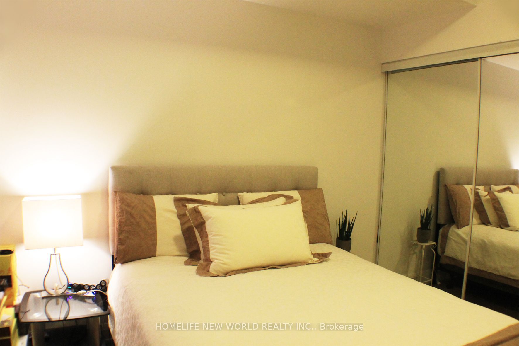 56 Annie Craig Drive 2309, Toronto, ON M8V 0C5 photo 3