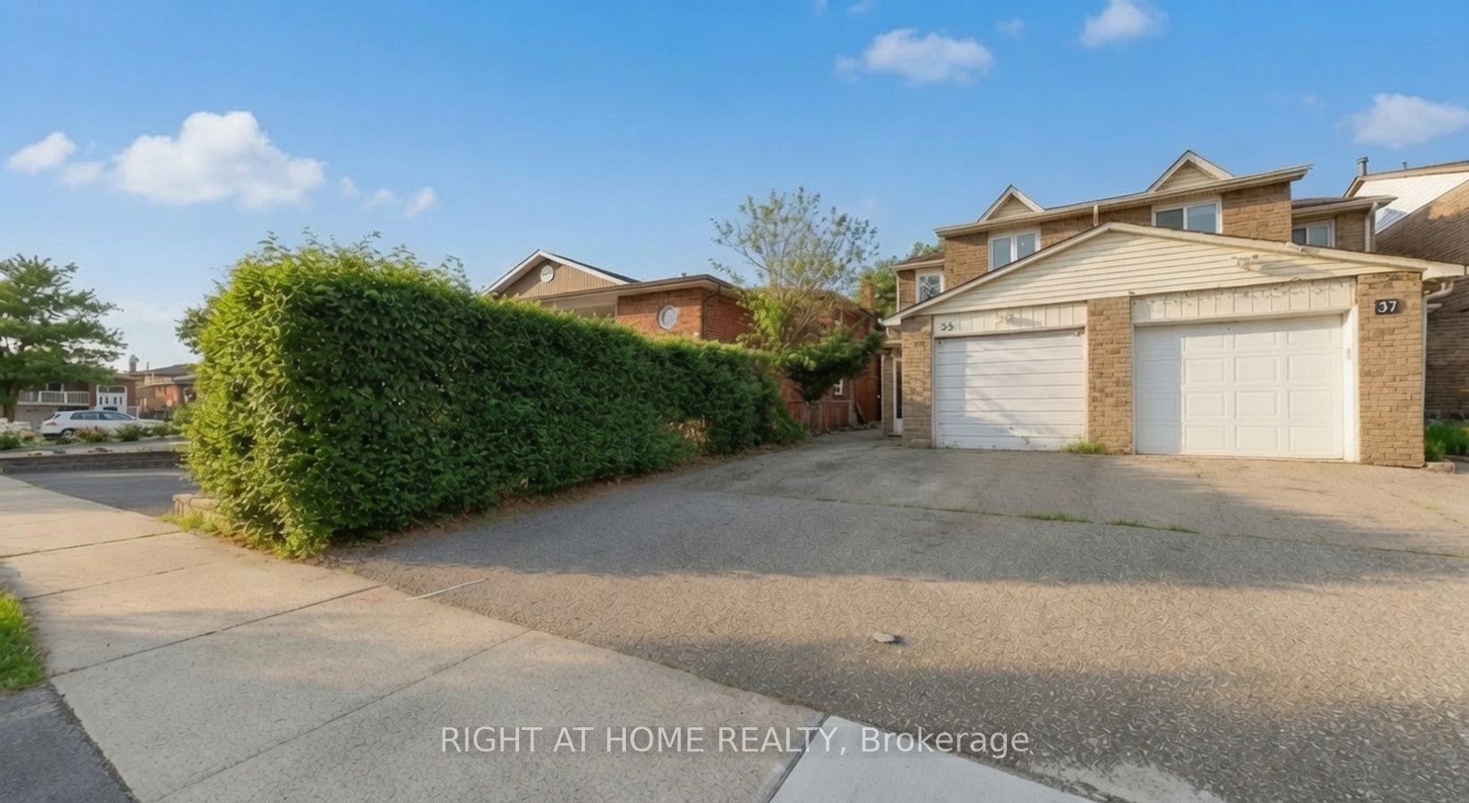 35 Chalfield Lane, Mississauga, ON L4Z 1K8 photo 5