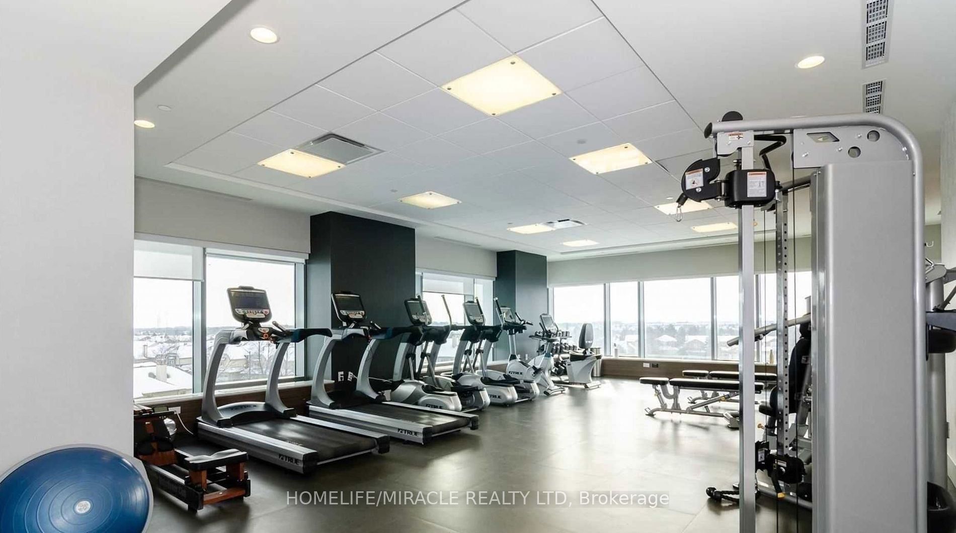 2560 Eglinton Avenue 303, Mississauga, ON L5M 0Y3 photo 4