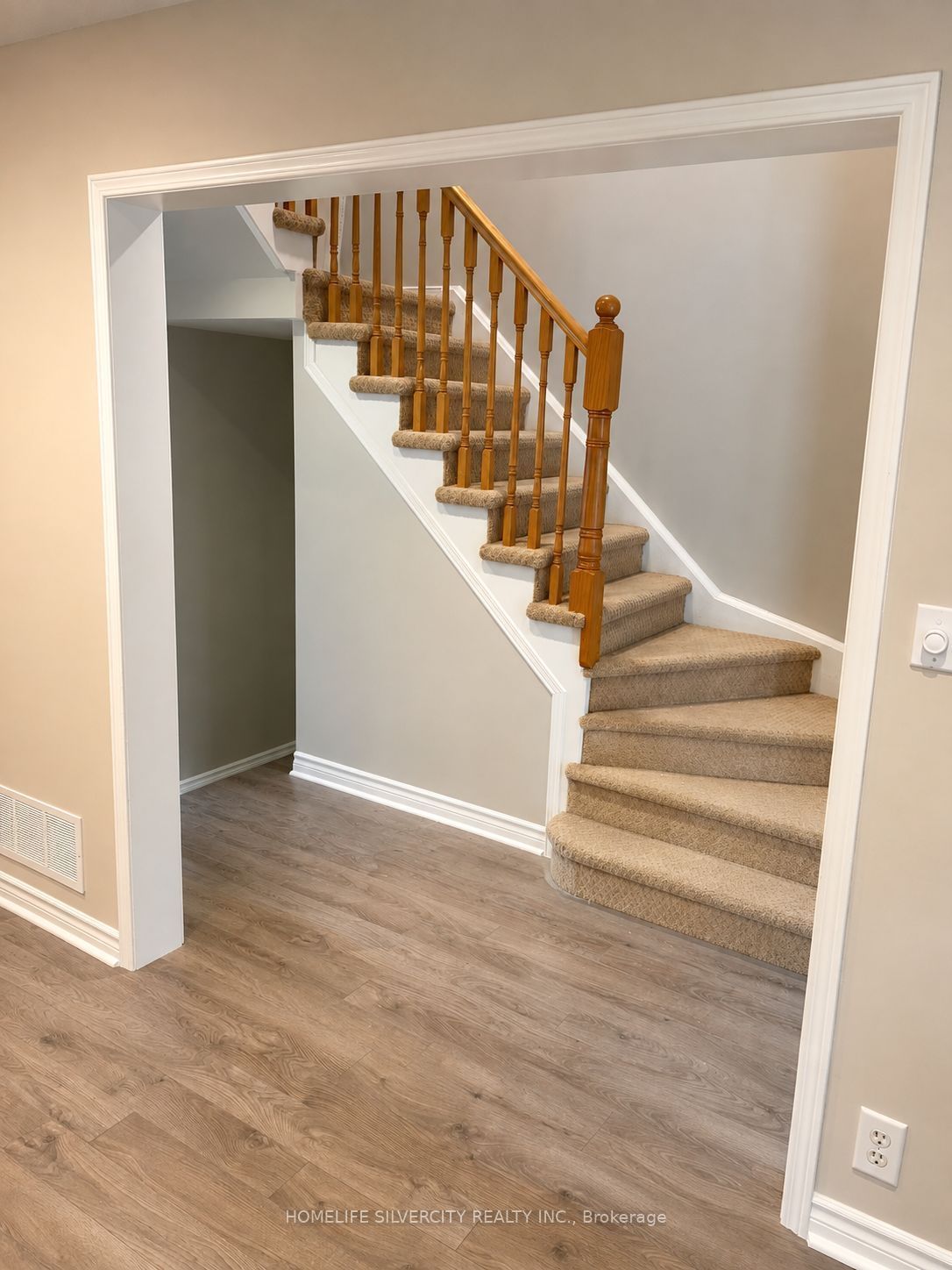 101 Cranberry Crescent, Brampton, ON L6Y 4P5 photo 3