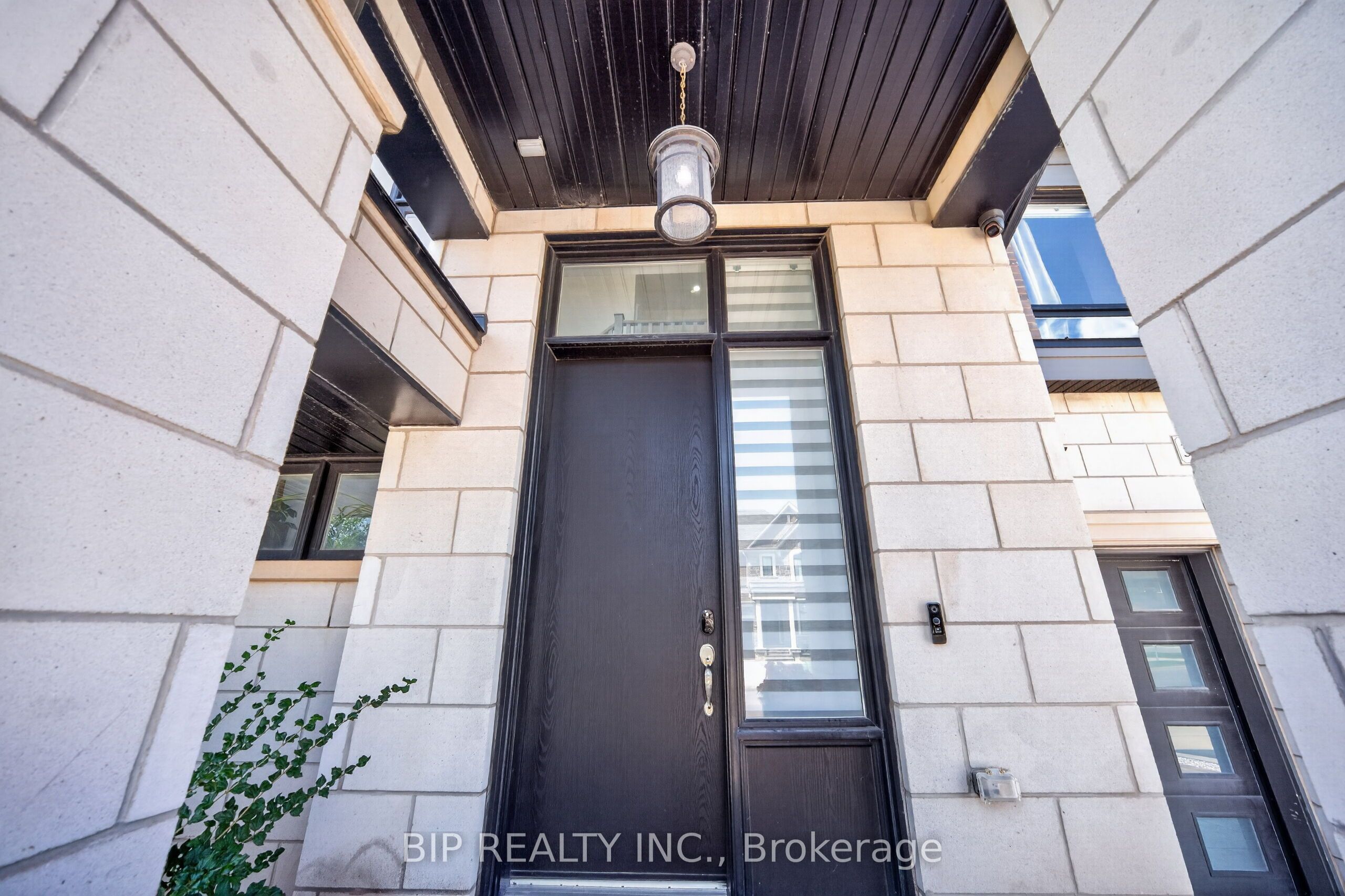 3298 Post Road, Oakville, ON L6H 0Z7 photo 3