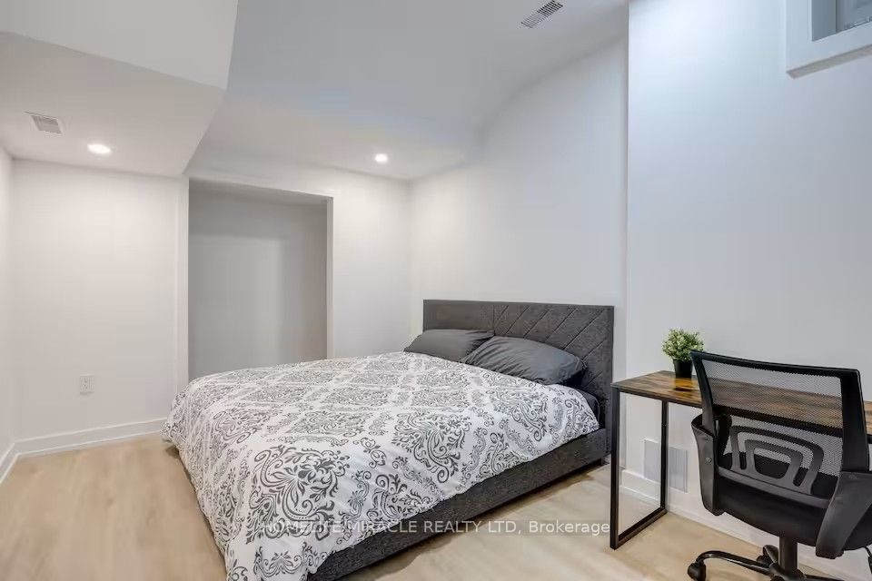 100 Macdonald Street Basement, Toronto, ON M8V 1Y4 photo 3