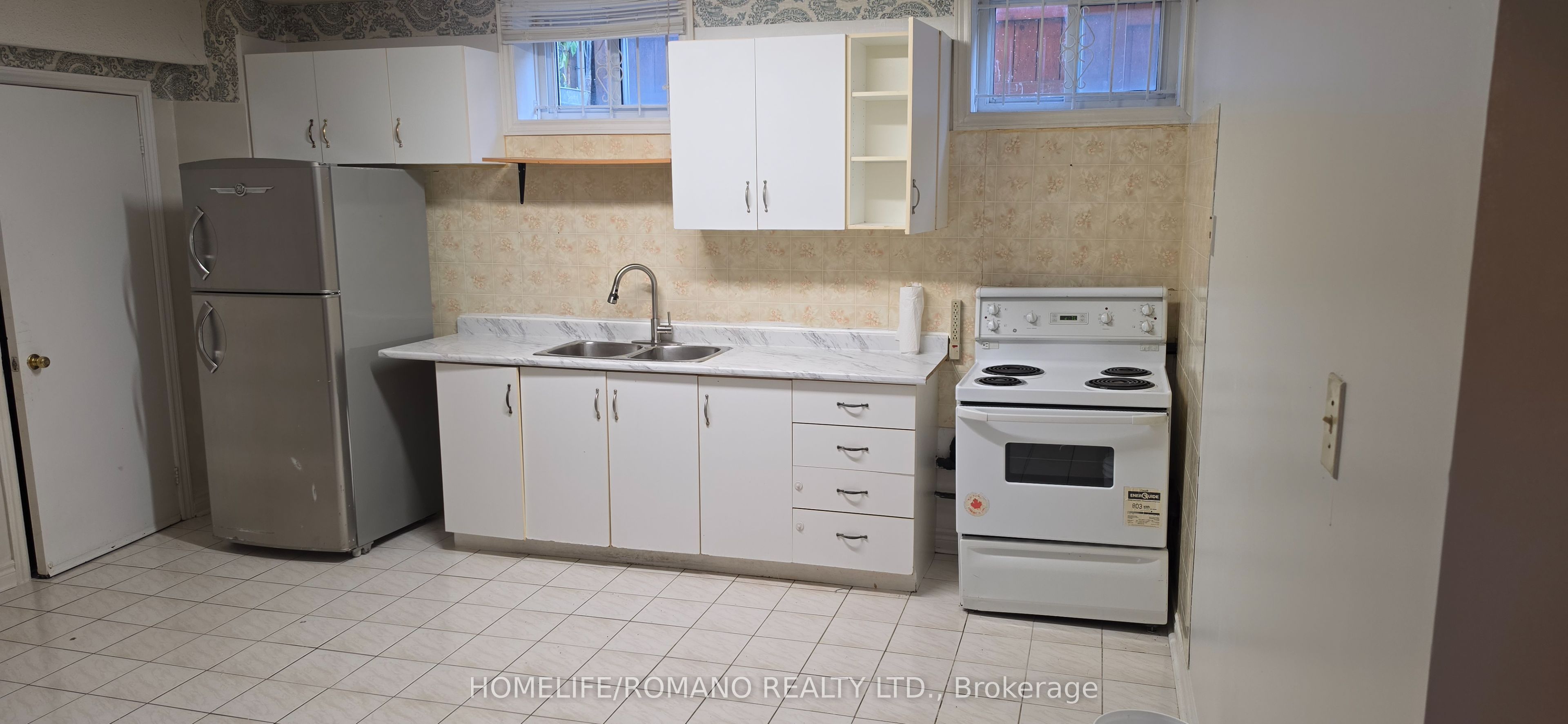 1 Claybrooke Street, Toronto, ON M6M 3P6 photo 5