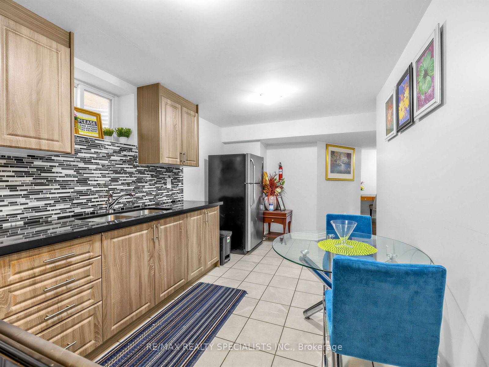 40 Victoriaville Road bsmt, Brampton, ON L6X 5J4 photo 5