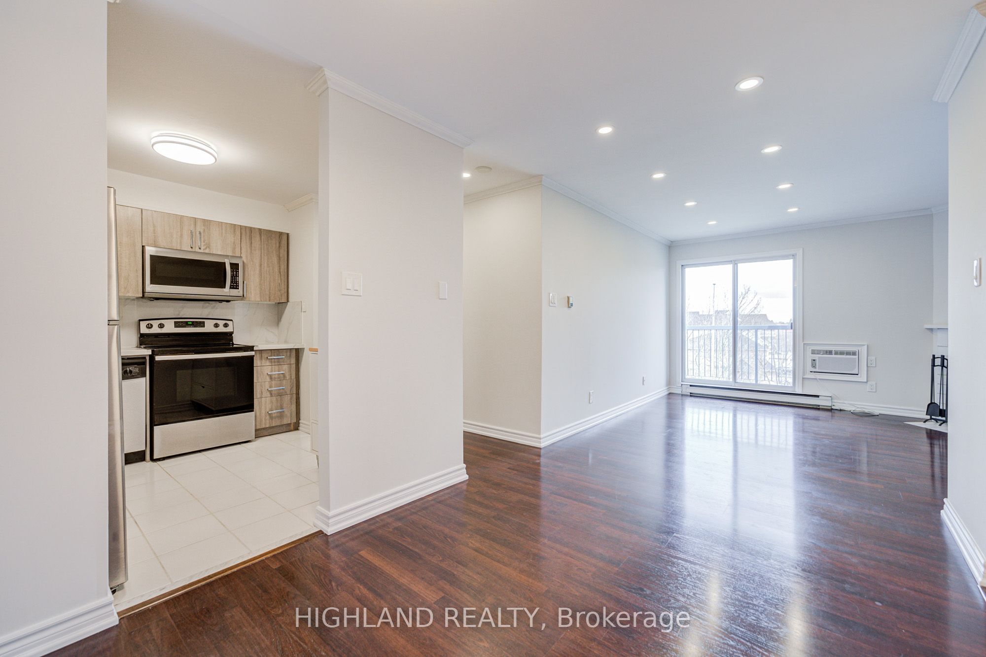 95 Trailwood Drive 1033, Mississauga, ON L4Z 3L2 photo 5