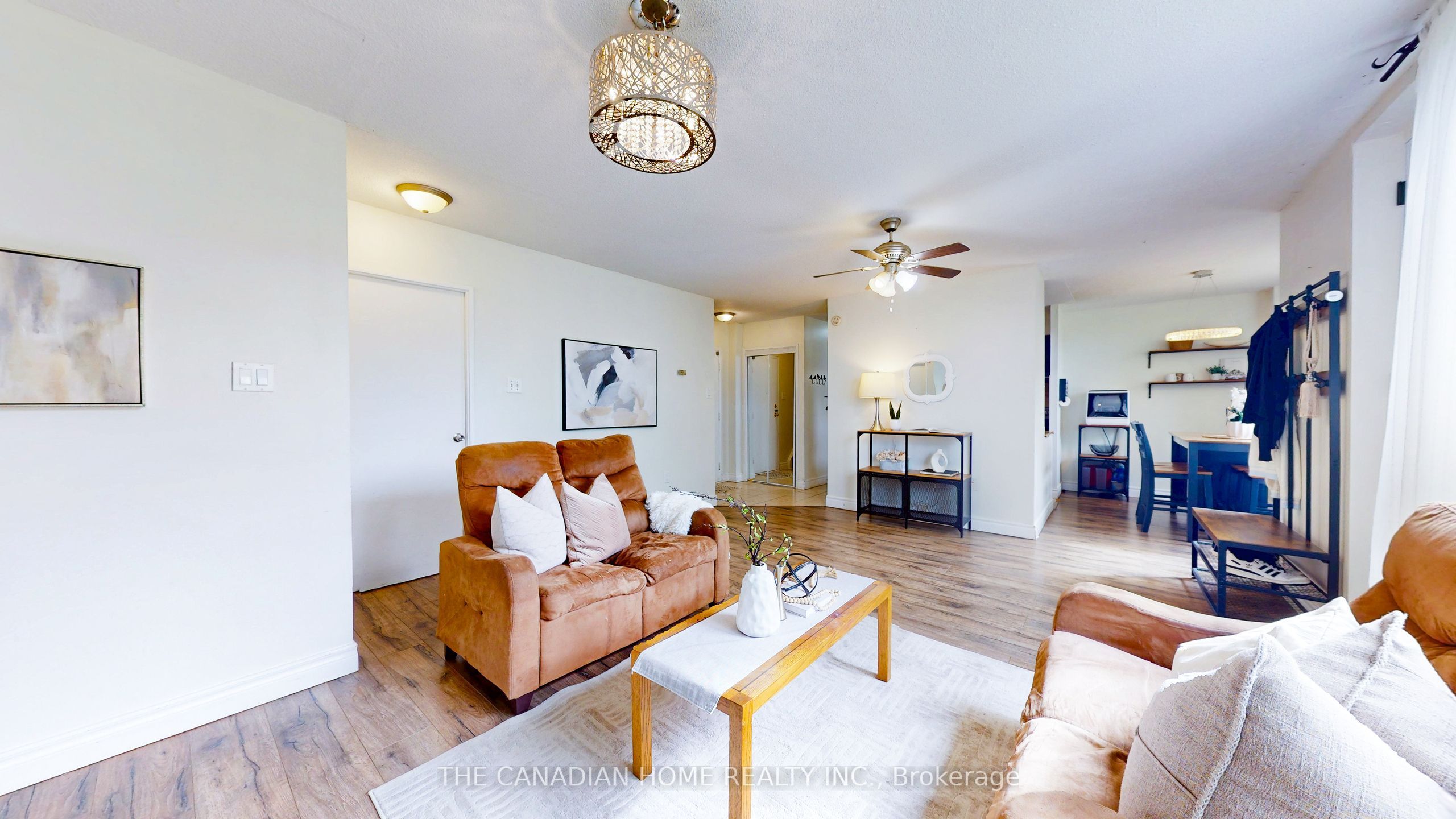 1055 A Forestwood Drive 115, Mississauga, ON L5C 2T8 photo 4