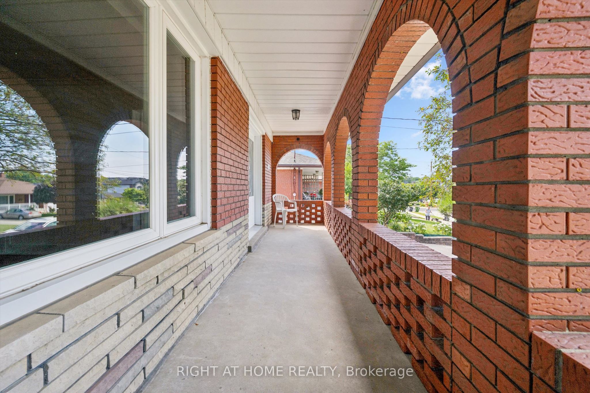 27 Jocada Road, Toronto, ON M6L 2J4 photo 4