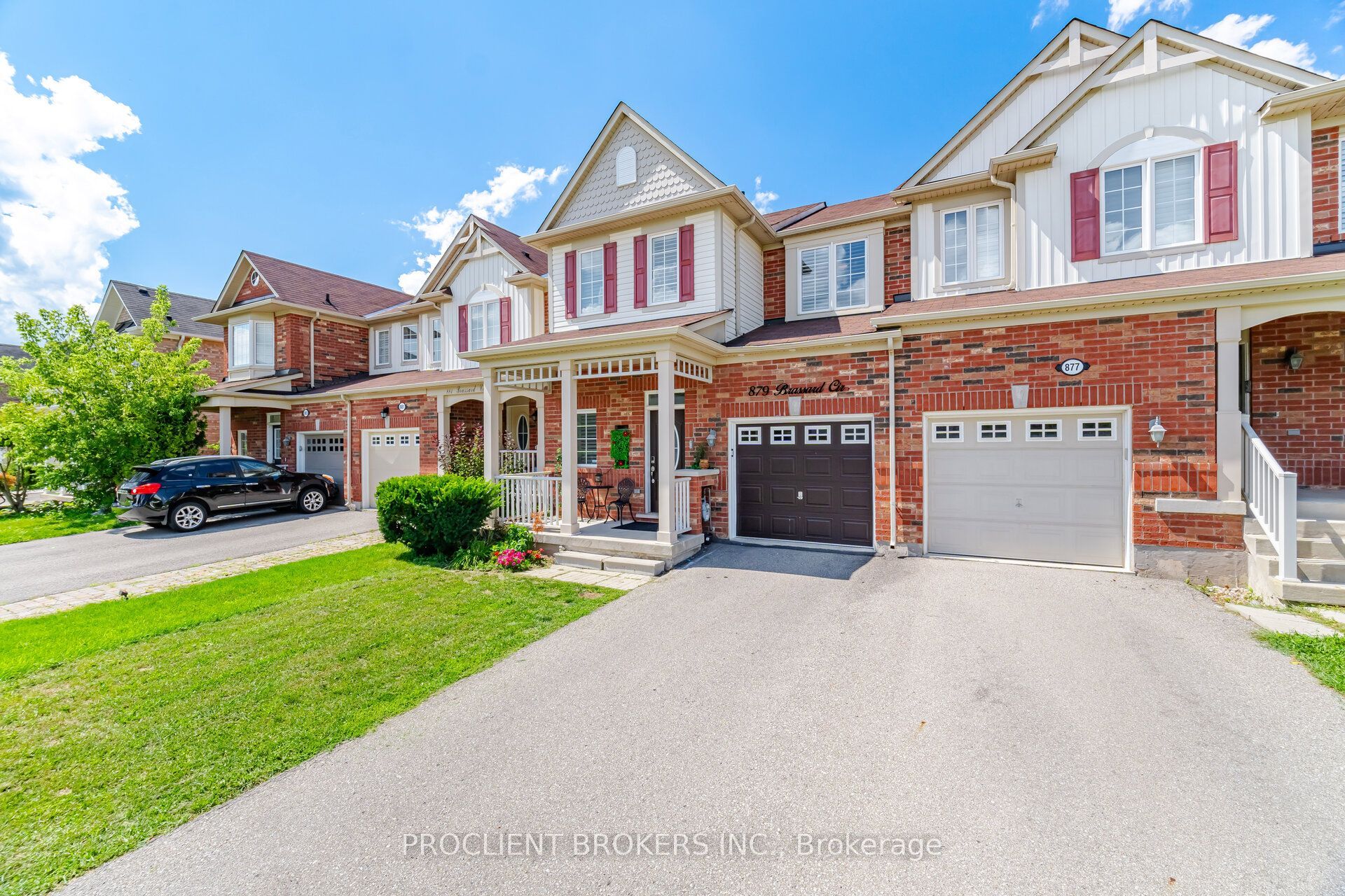 879 Brassard Circle, Milton, ON L9T 8E2 photo 3