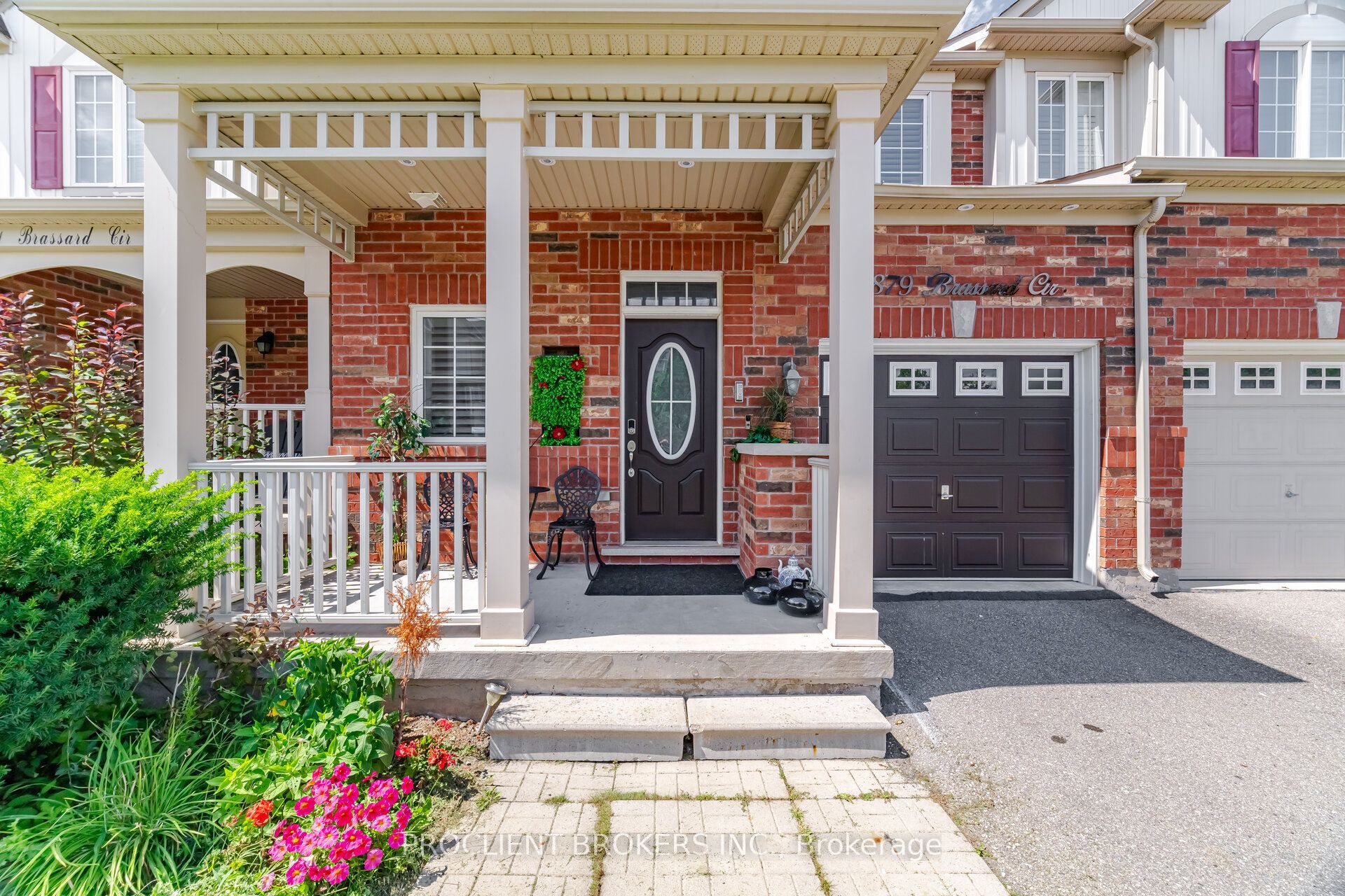879 Brassard Circle, Milton, ON L9T 8E2 photo 4