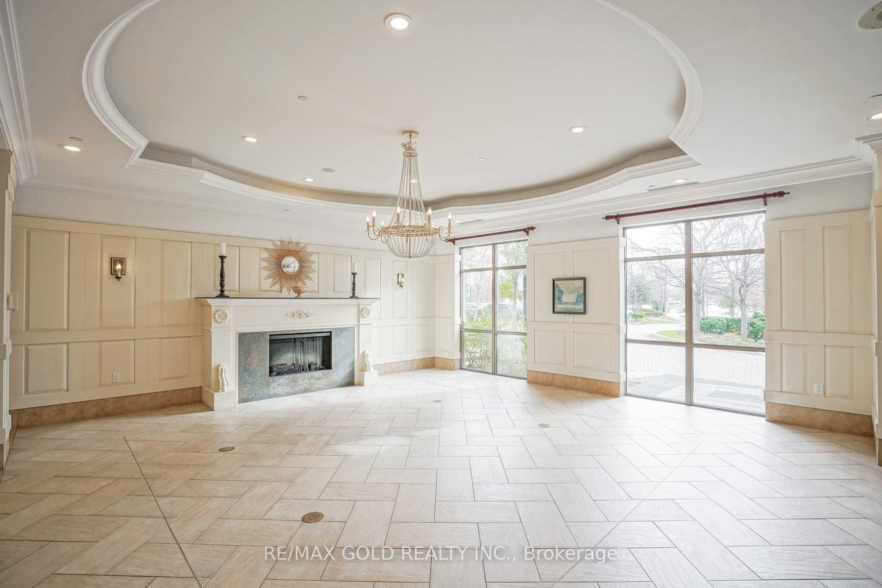 710 Humberwood Boulevard 1912, Toronto, ON M9W 7J5 photo 4