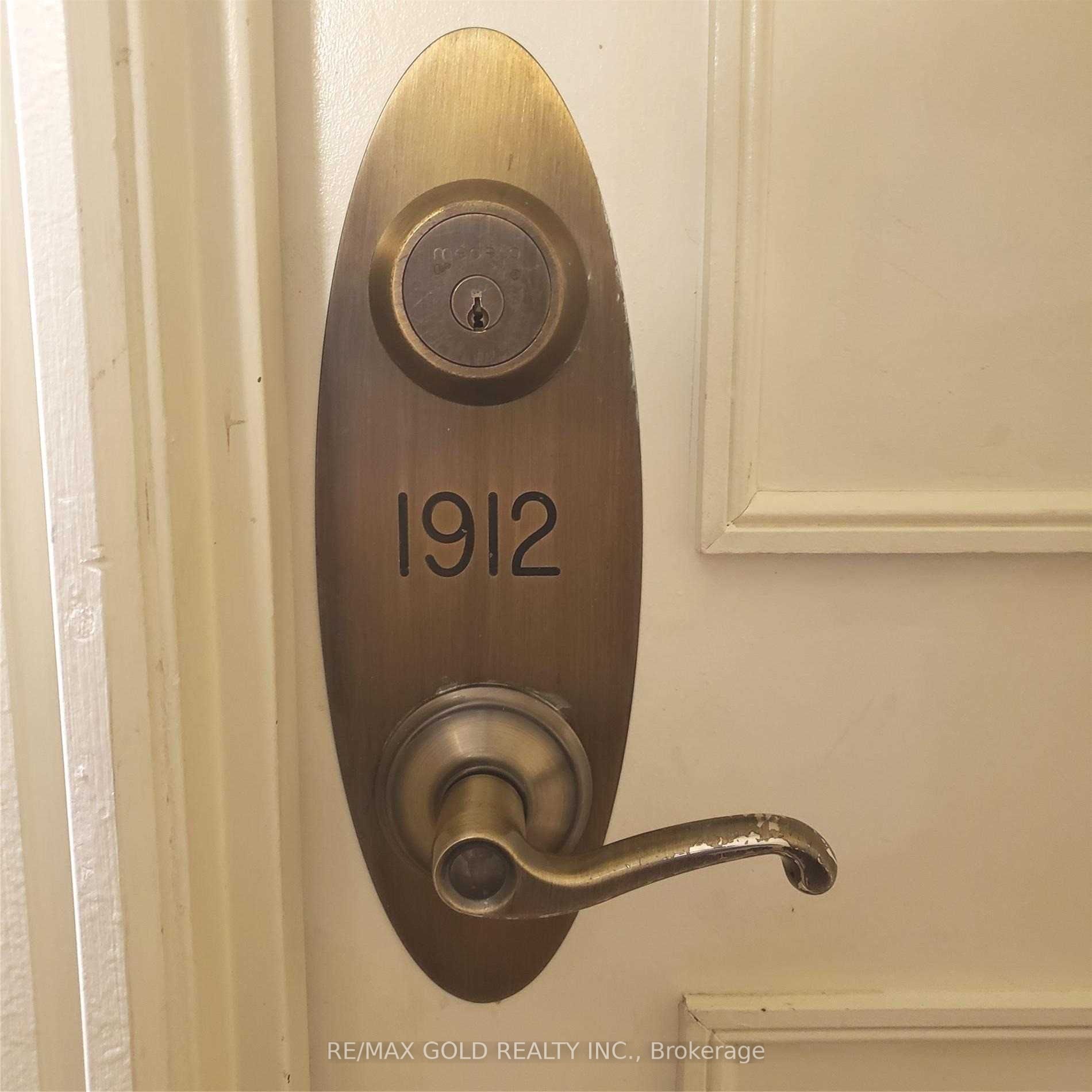 710 Humberwood Boulevard 1912, Toronto, ON M9W 7J5 photo 5