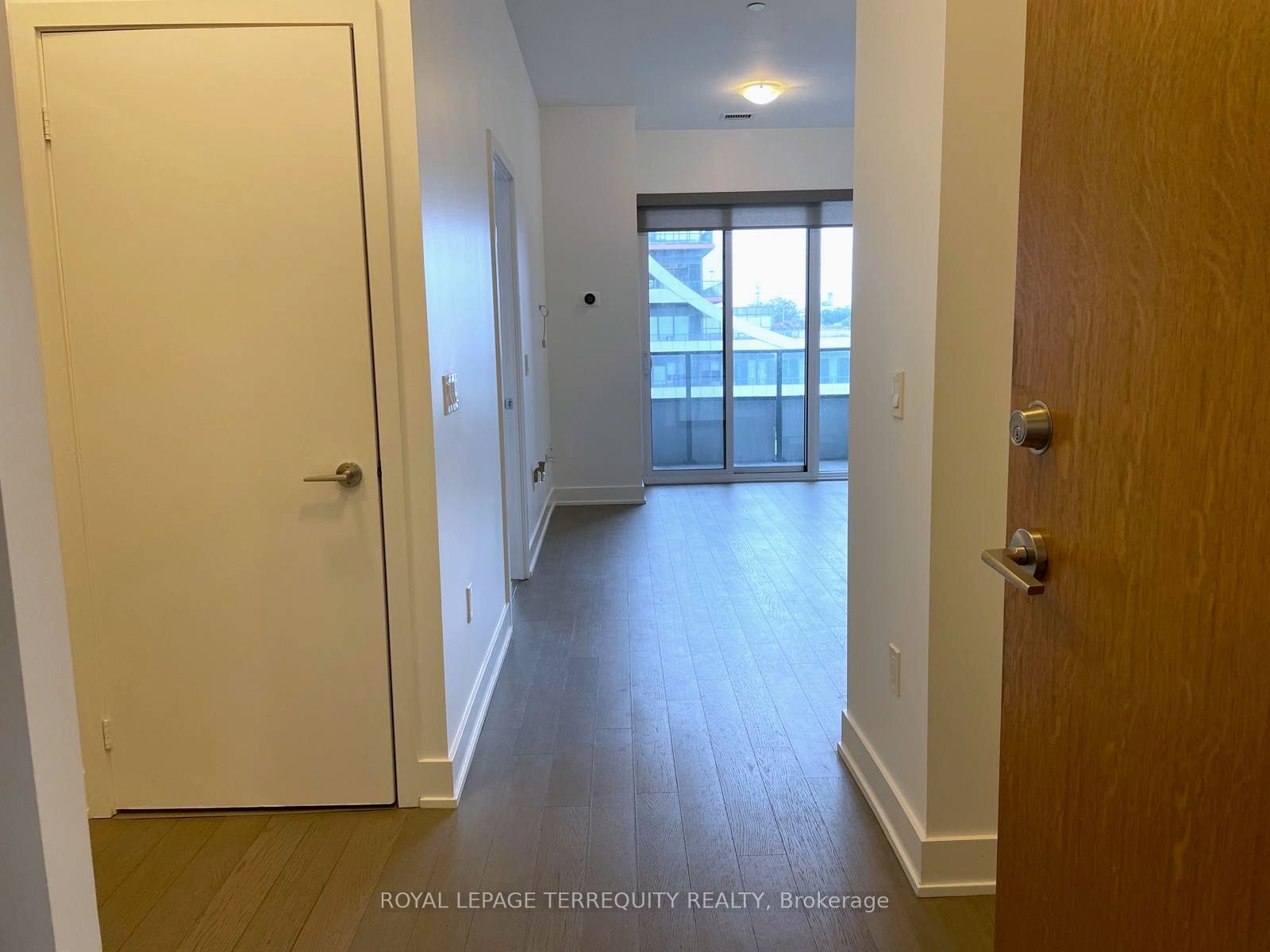 20 Shore Breeze Drive 503, Toronto, ON M8V 0C7 photo 5