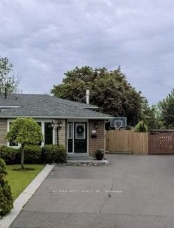 844 Eaglemount Crescent, Mississauga, ON L5C 1N9