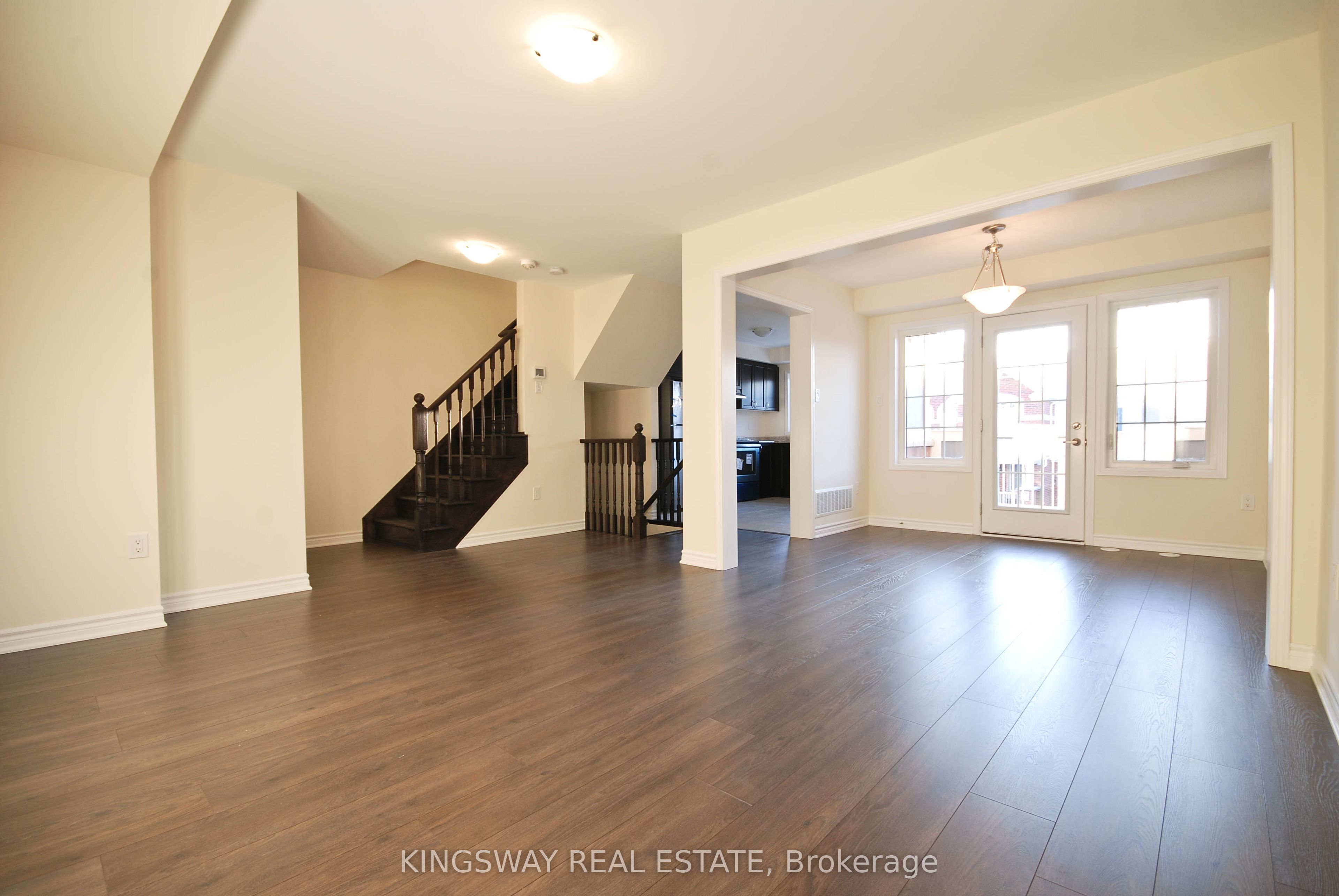1670 Clitherow Street, Milton, ON L9E 0A3 photo 2