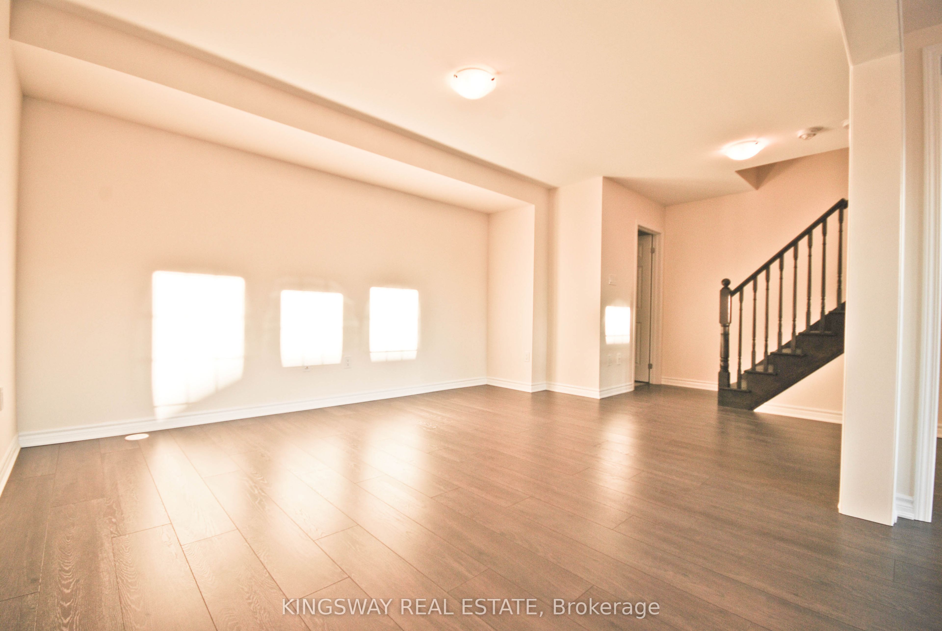 1670 Clitherow Street, Milton, ON L9E 0A3 photo 4