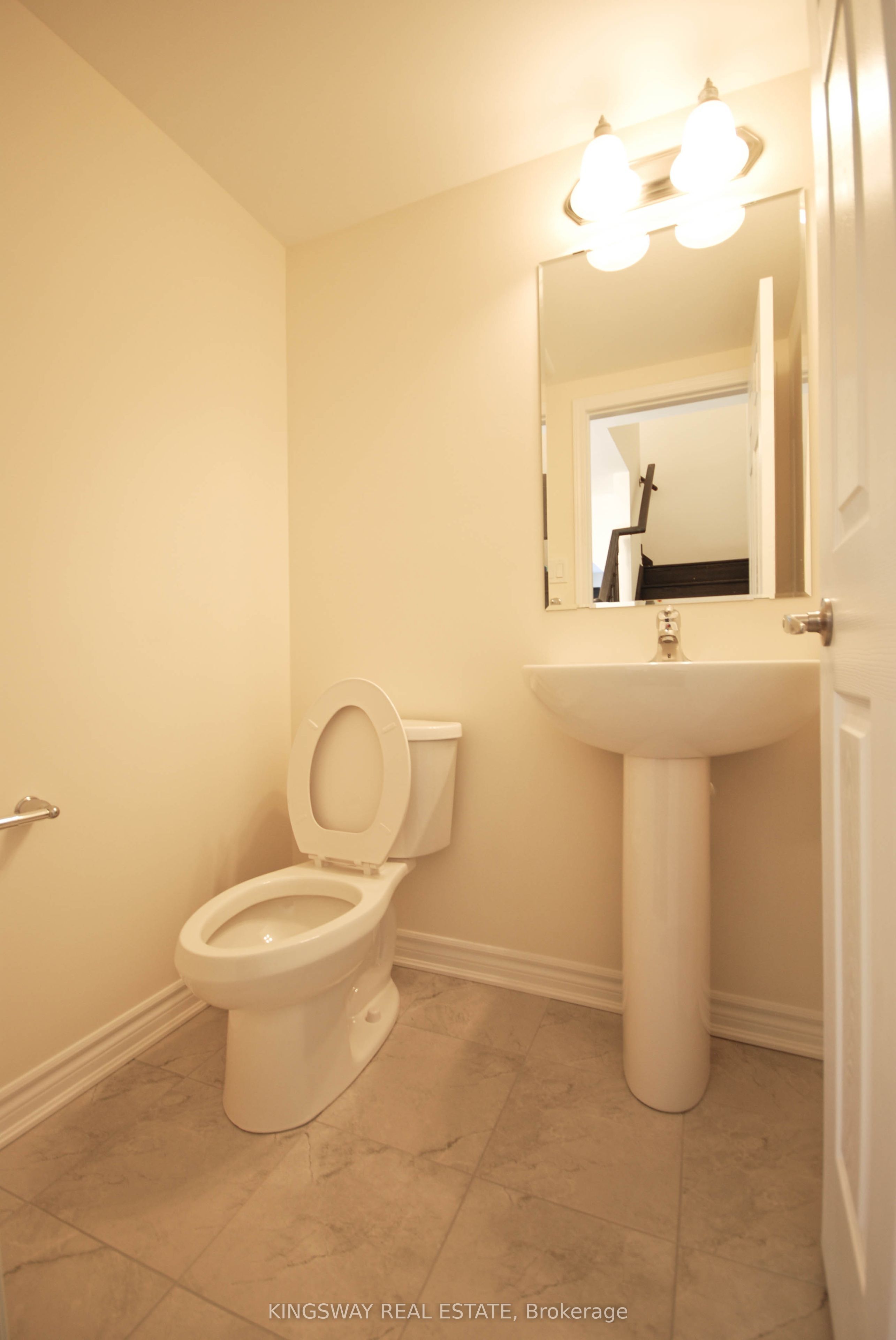 1670 Clitherow Street, Milton, ON L9E 0A3 photo 5