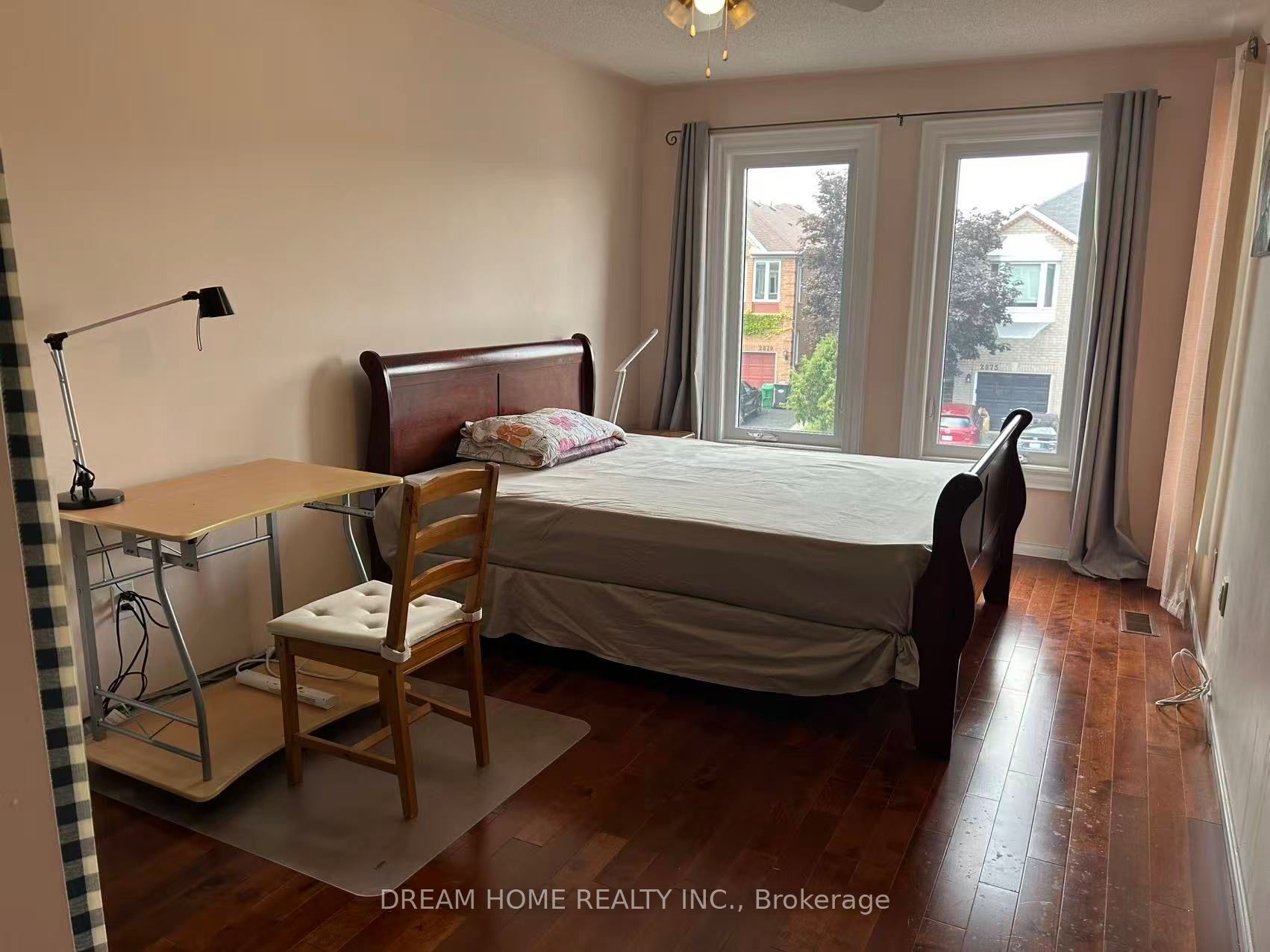 2876 Westbury Court Bedroom 2, Mississauga, ON L5M 6B3
