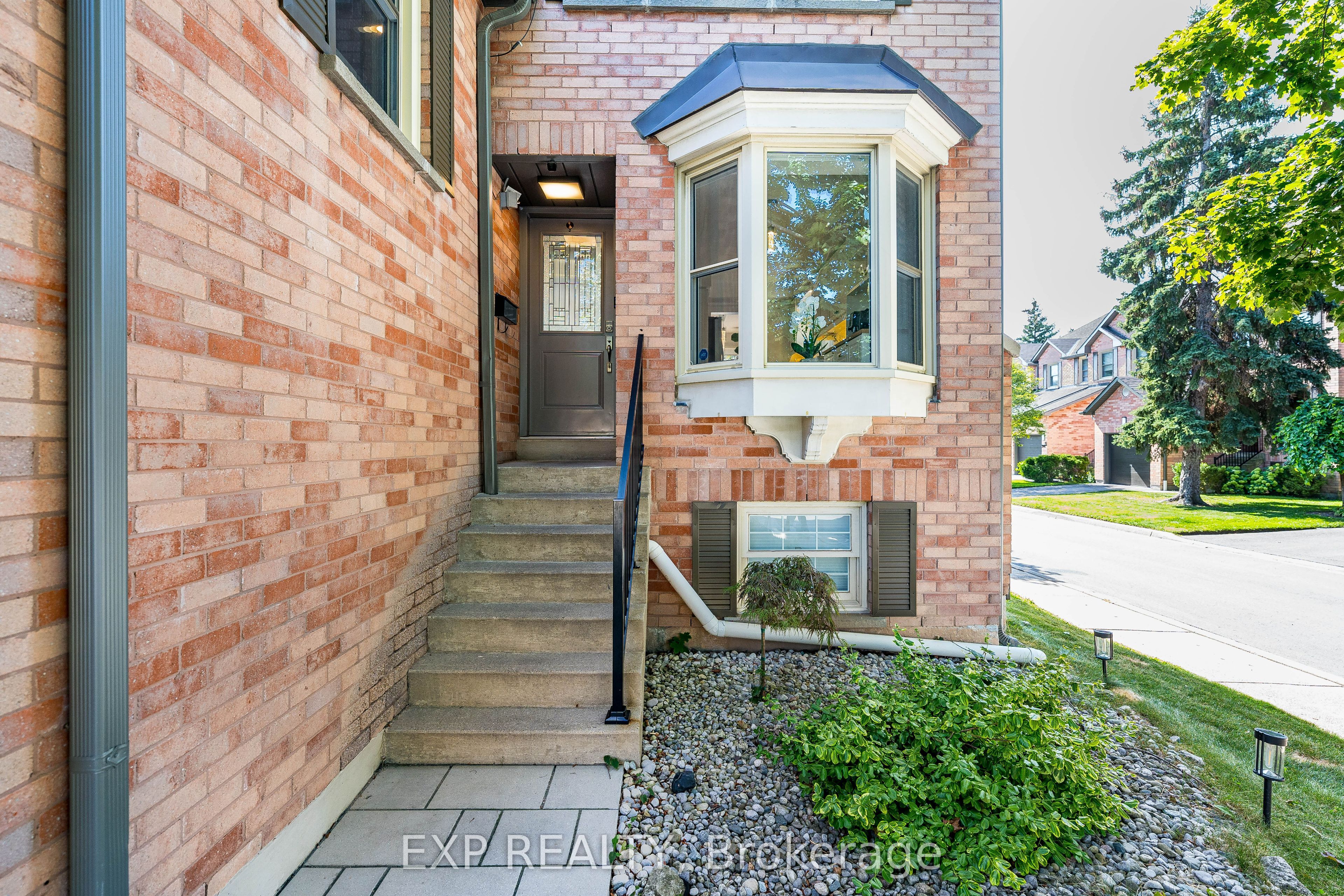 2915 Headon Forest Drive 44, Burlington, ON L7M 3Z6 photo 2