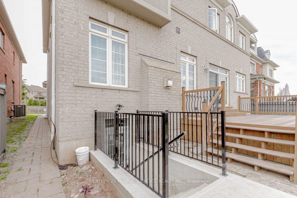 4 Cachet Court Lower, Brampton, ON L6X 0X2 photo 5