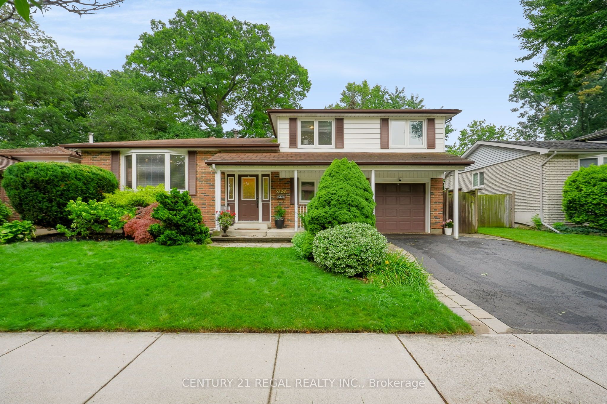 5324 Linbrook Road, Burlington, ON L7L 3T9