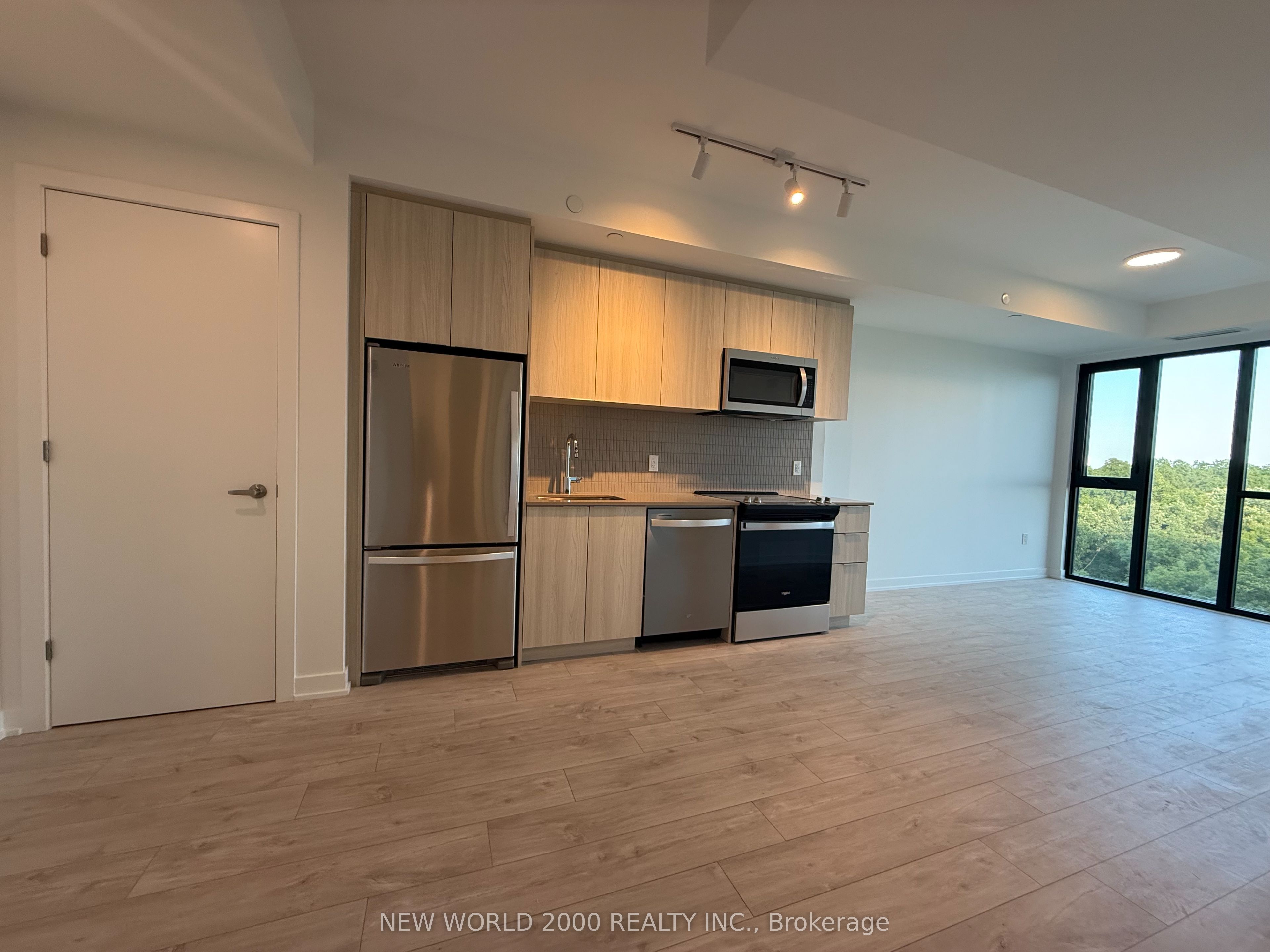 740 Whitlock Avenue 720, Milton, ON L9E 2B5 photo 3