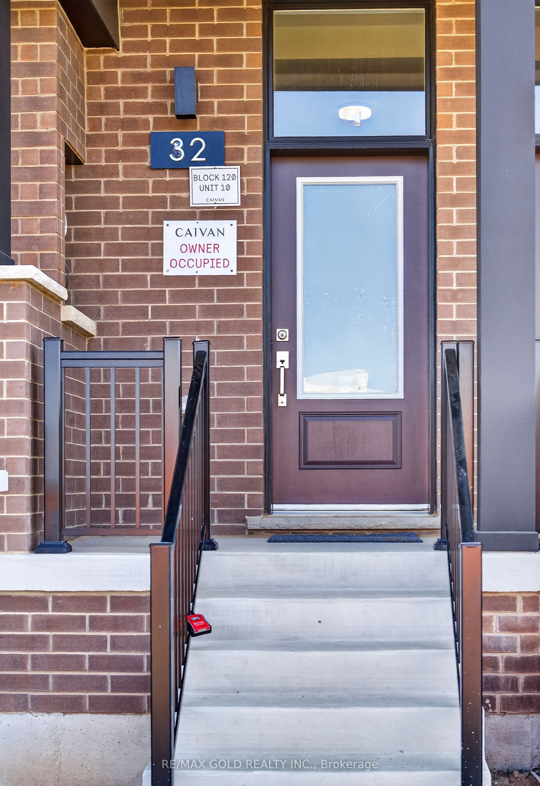 32 Twinflower Way, Brampton, ON L6P 0A1 photo 2