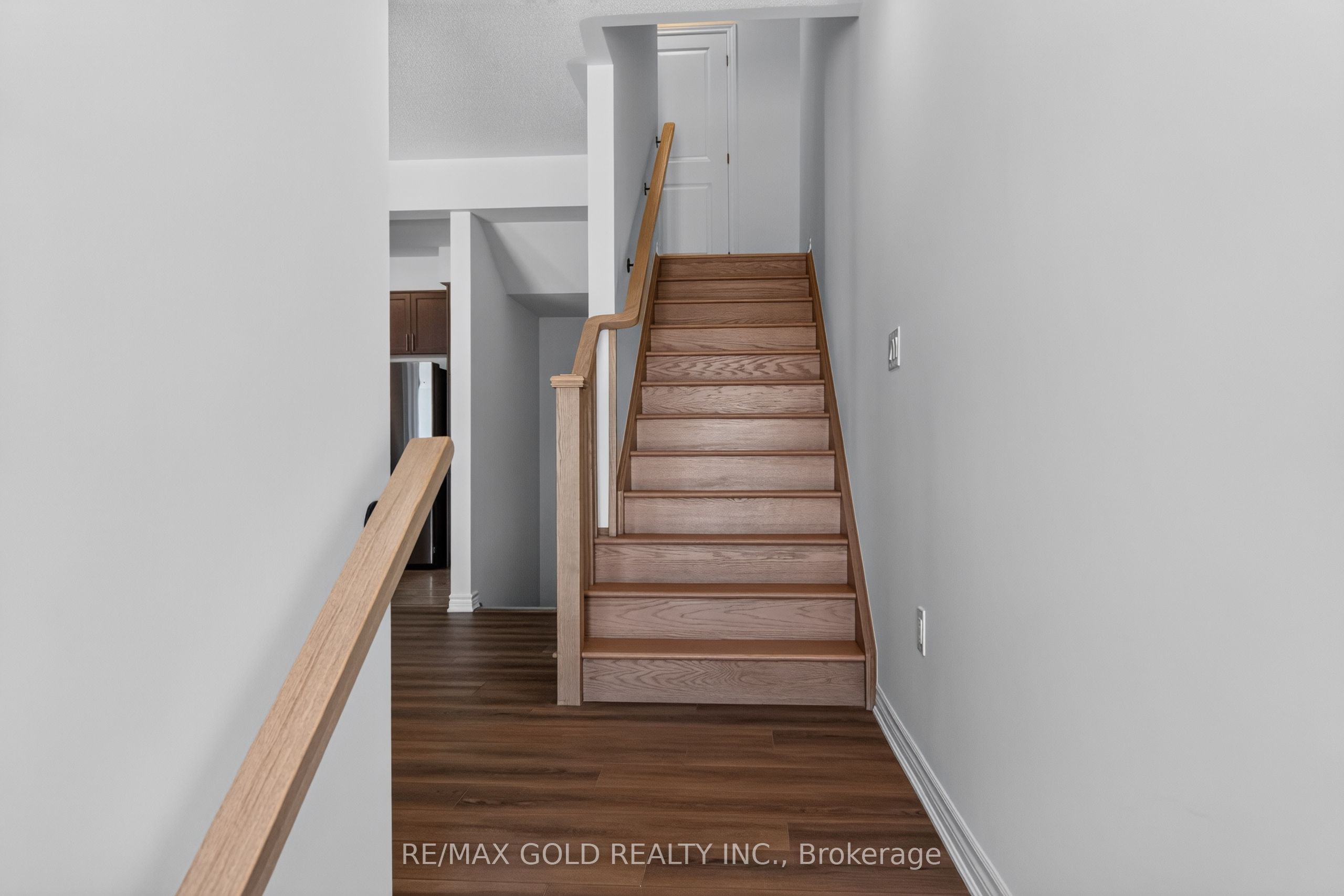 32 Twinflower Way, Brampton, ON L6P 0A1 photo 3