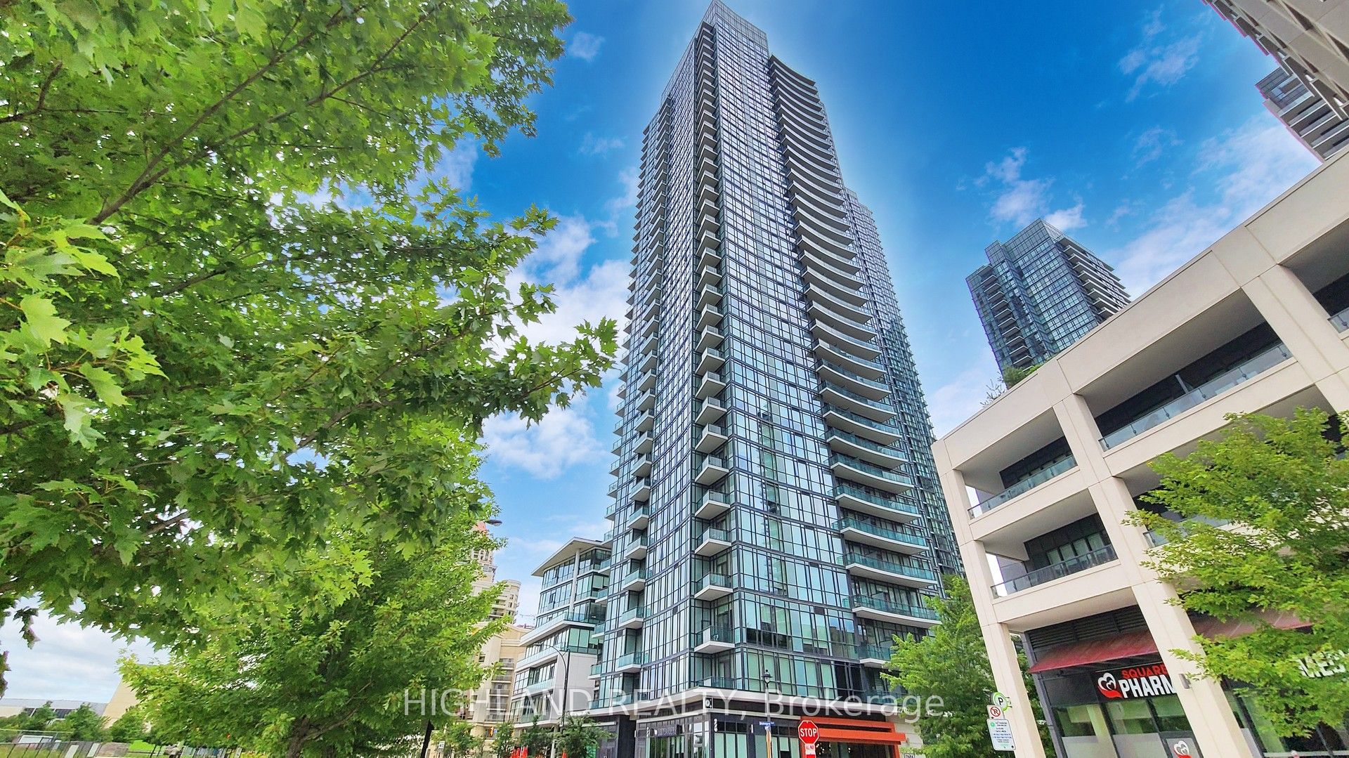 4099 Brickstone Mews 1207, Mississauga, ON L5B 0G3 photo 2