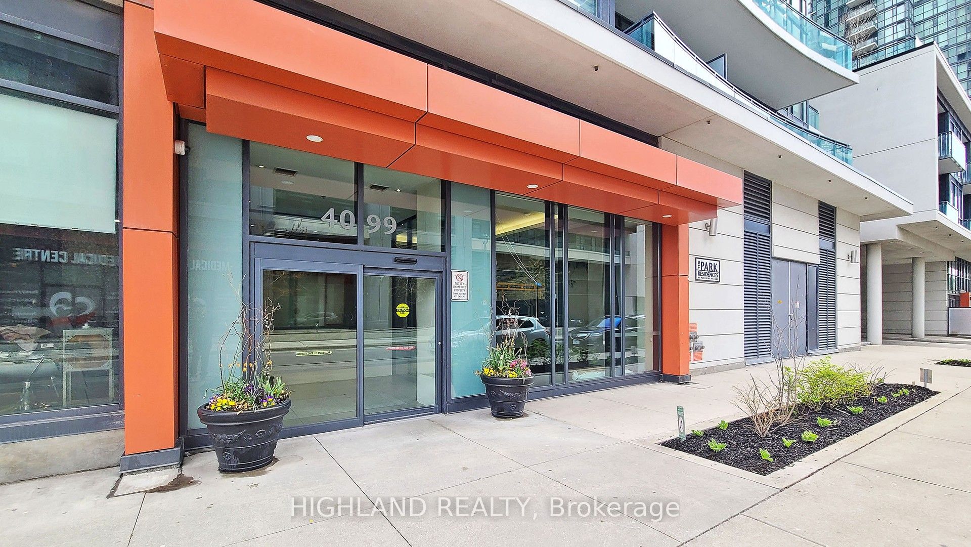 4099 Brickstone Mews 1207, Mississauga, ON L5B 0G3 photo 4