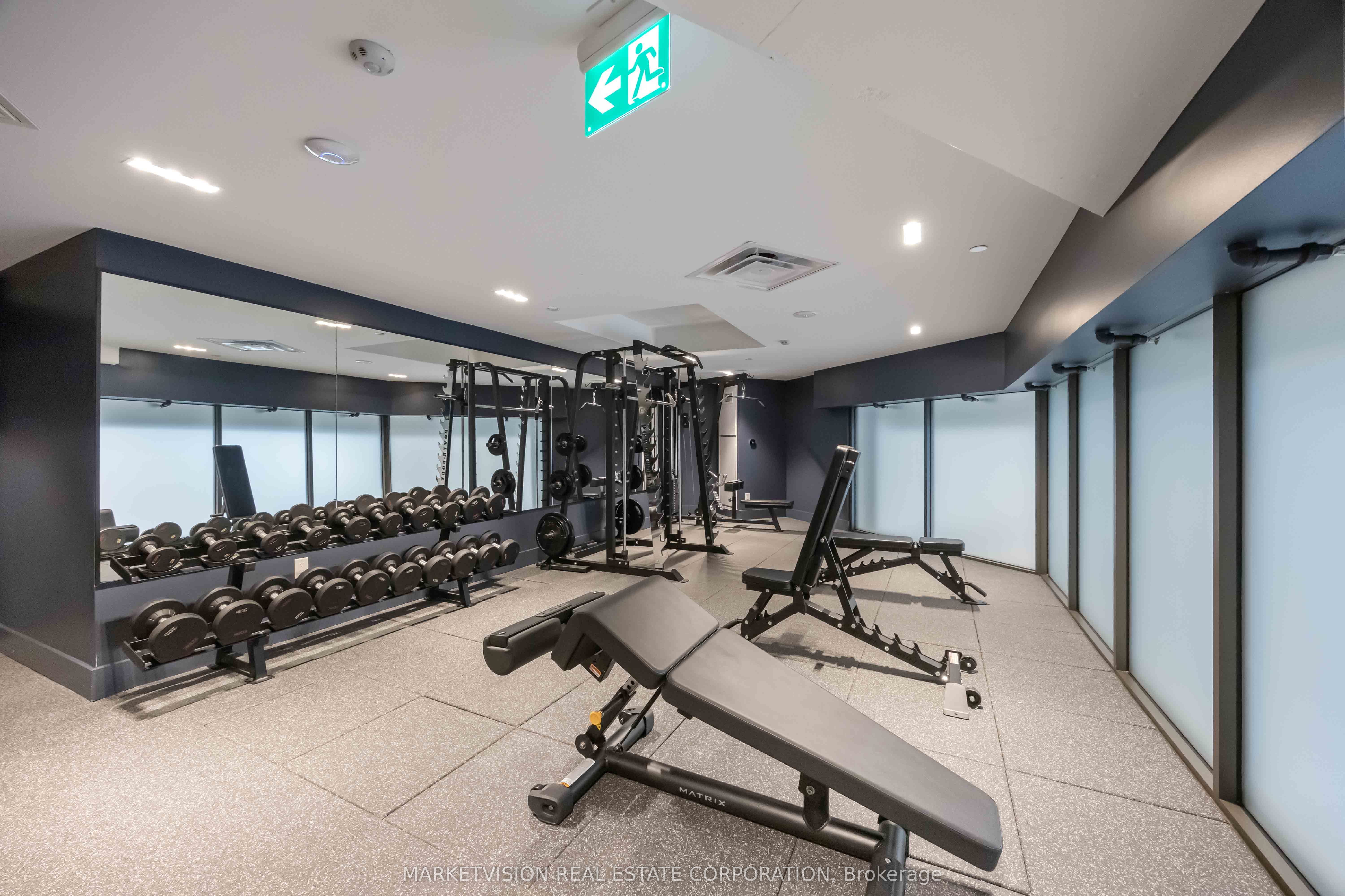 2625 Dundas Street W 708, Toronto, ON M6P 0C5 photo 4