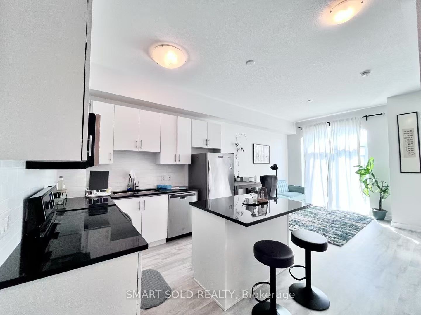 2486 Old Bronte Rd Road W 821, Oakville, ON L6M 0Y4 photo 2
