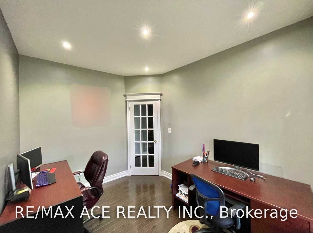 73 Birch Tree Trail Upper, Brampton, ON L6P 3V5 photo 2