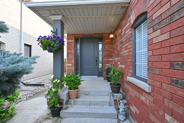 315 Ellwood Drive W, Caledon, ON L7E 2G9 photo 3