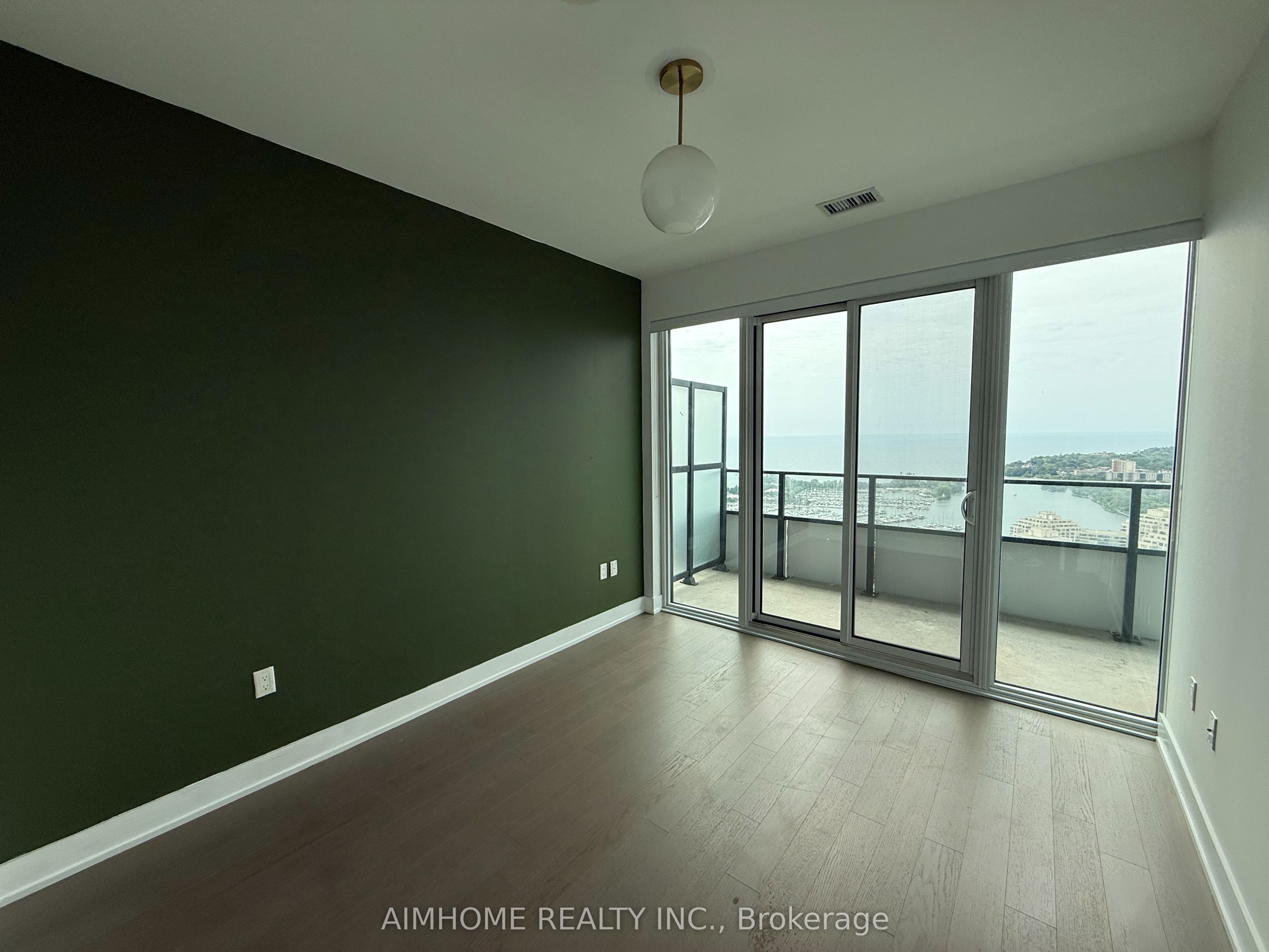 30 Shore Breeze Drive 3320, Toronto, ON M8V 1A1 photo 5