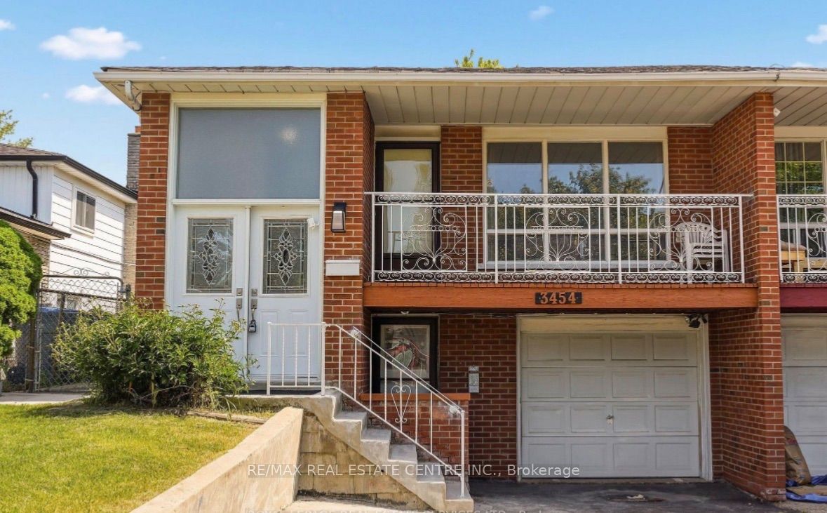 3454 Oakglade Crescent Lower Level, Mississauga, ON L5C 1X5