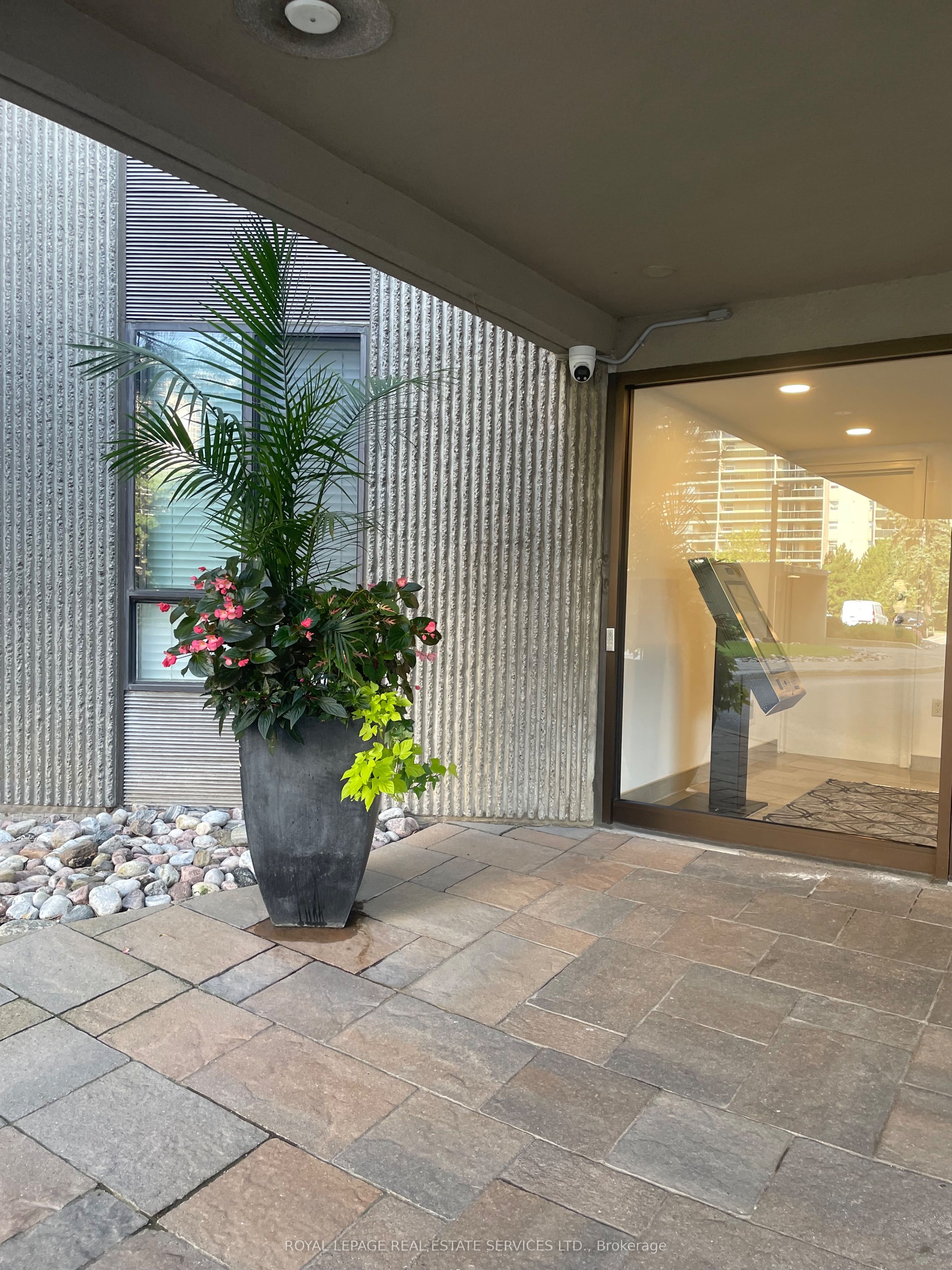 296 Mill Road A15, Toronto, ON M9C 4X8 photo 5