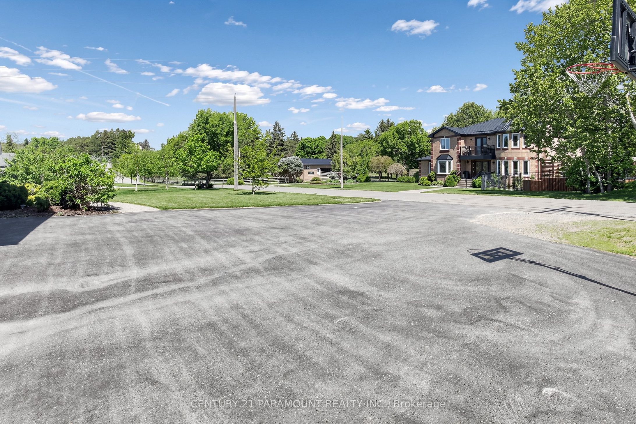 48 Edmund Street, Caledon, ON L7K 0K2 photo 2