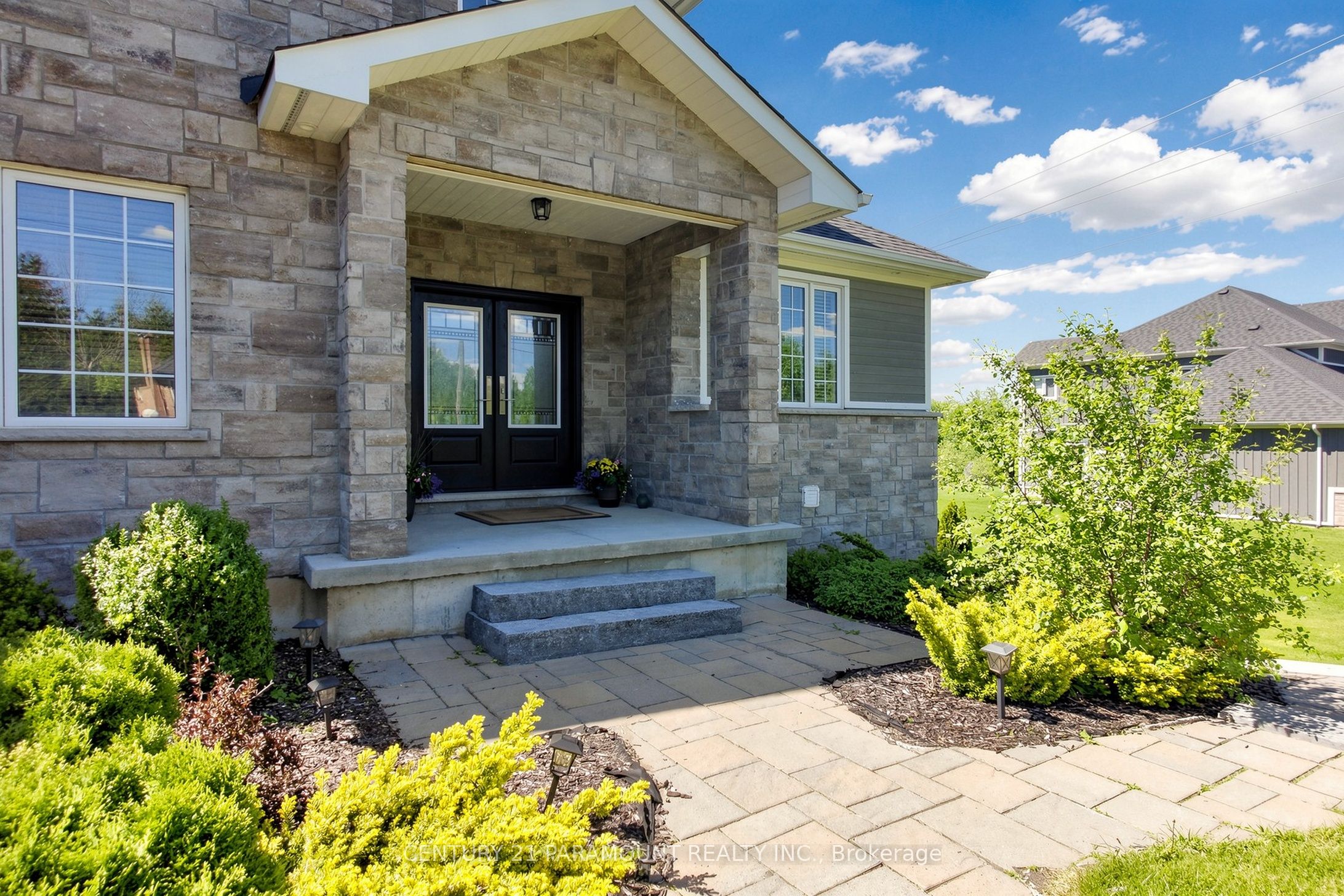 48 Edmund Street, Caledon, ON L7K 0K2 photo 3