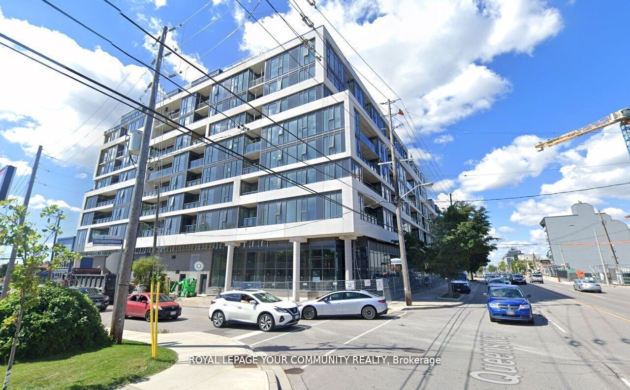 859 The Queensway 207, Toronto, ON M8Z 1N8 photo 2