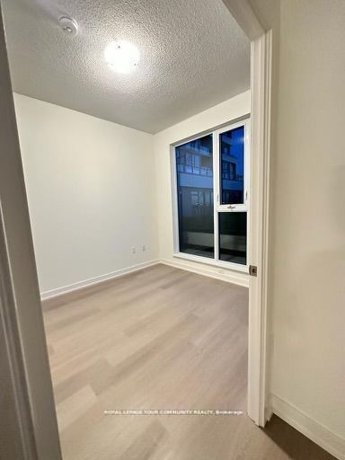 859 The Queensway 207, Toronto, ON M8Z 1N8 photo 4